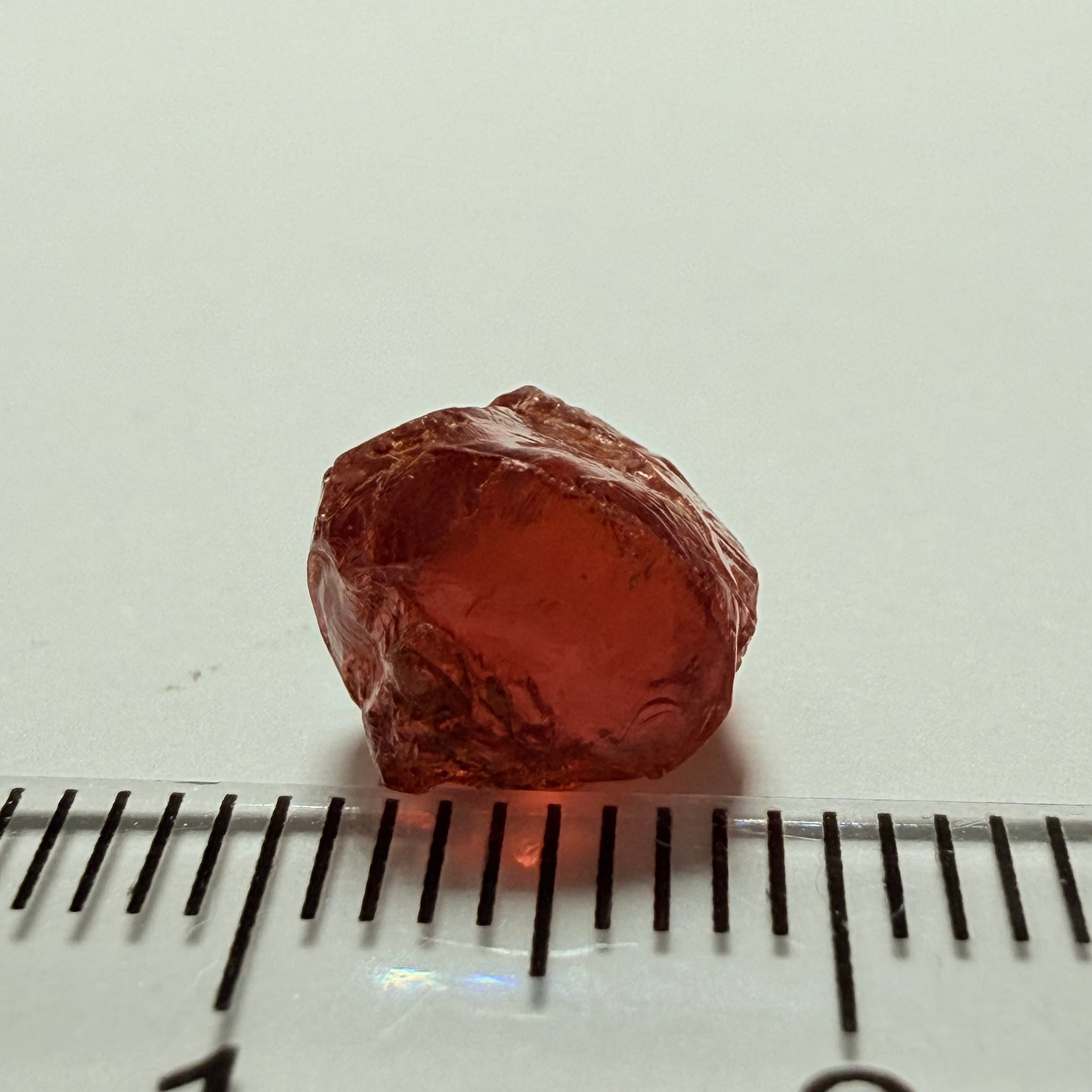 Malaya Garnet, 5.59ct, Tanzania, Untreated Unheated, slight issues on the outside that need to be ground off before faceting, will take off 1/3rd of the stone, rest vvs-if