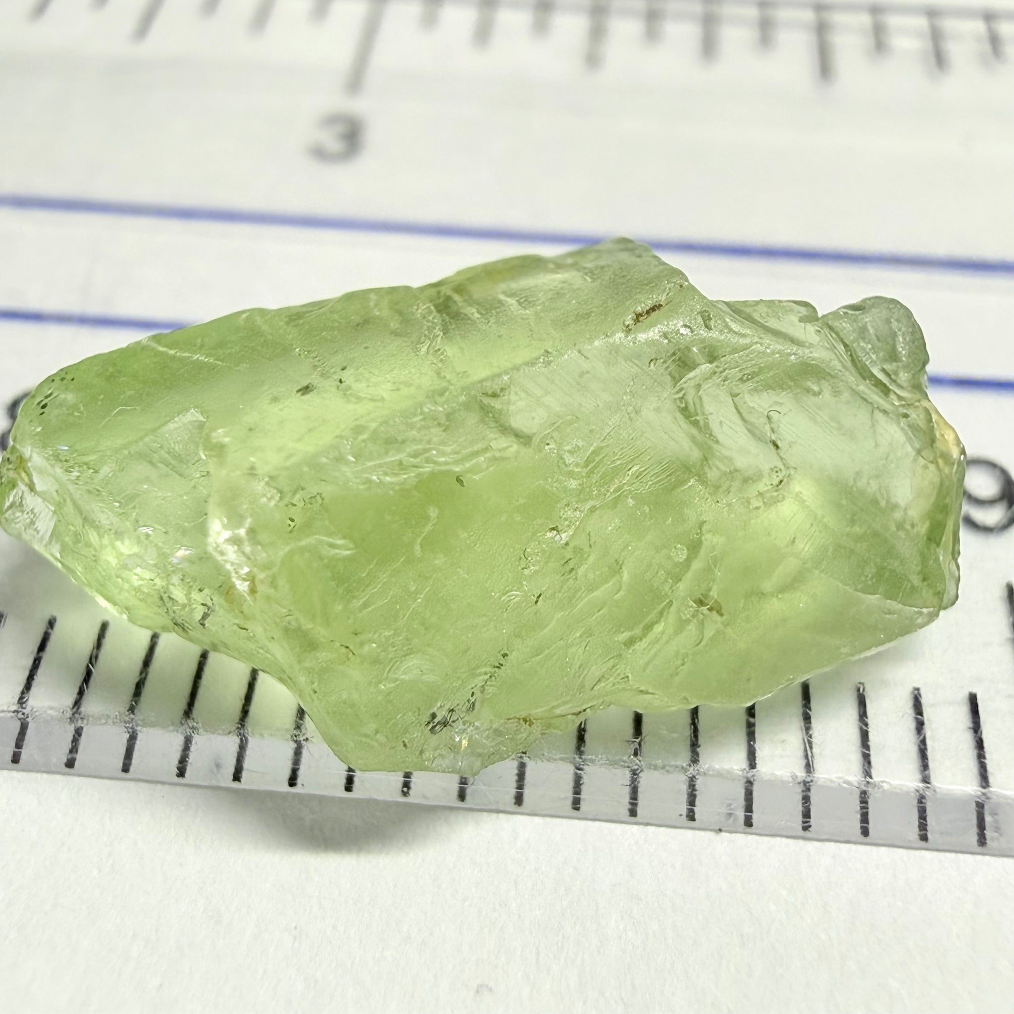 Tsavorite Garnet, 6.58ct, Kenya, Untreated Unheated, vs-vvs, sl inclusion on outside, light lime green colour