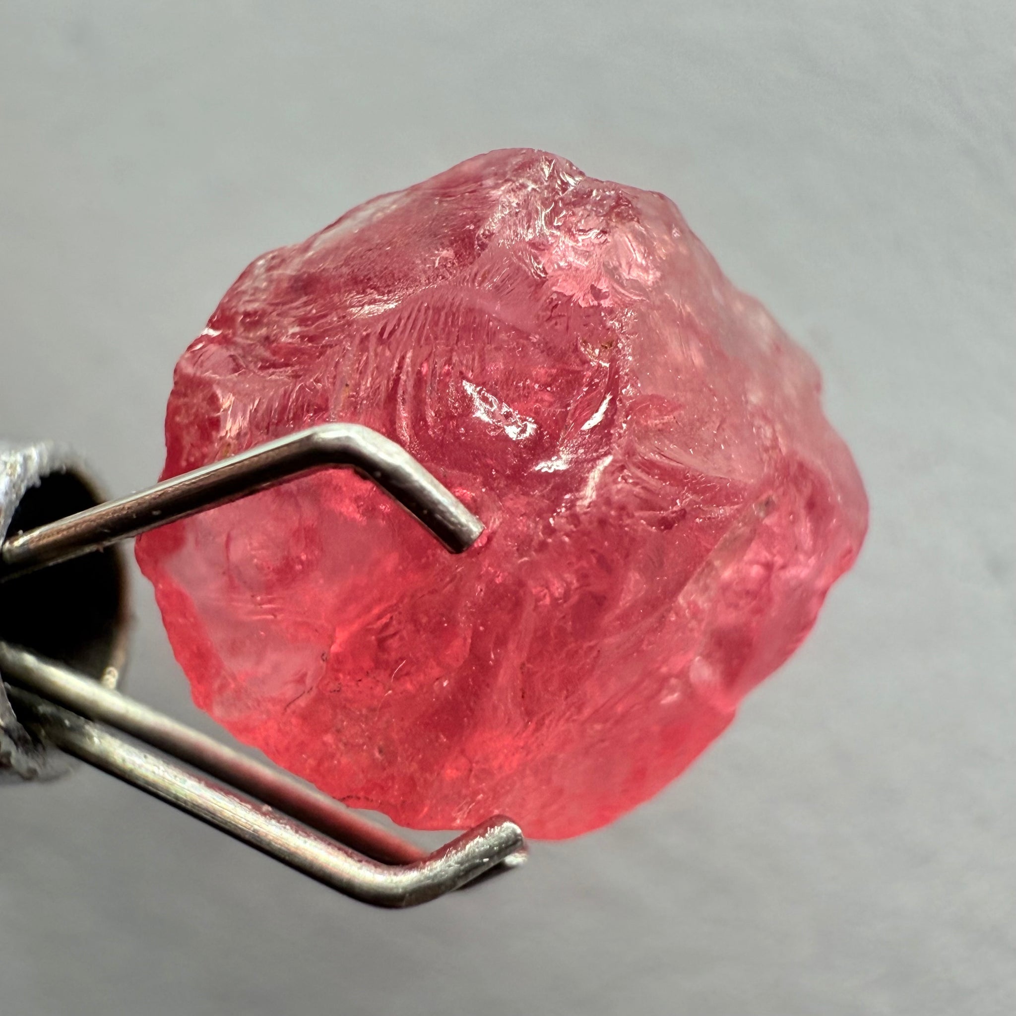 Mahenge Spinel, 3.34ct, Mahenge, Tanzania, Untreated Unheated, veil and few spots, little bit of a flattish shape but excellent colour