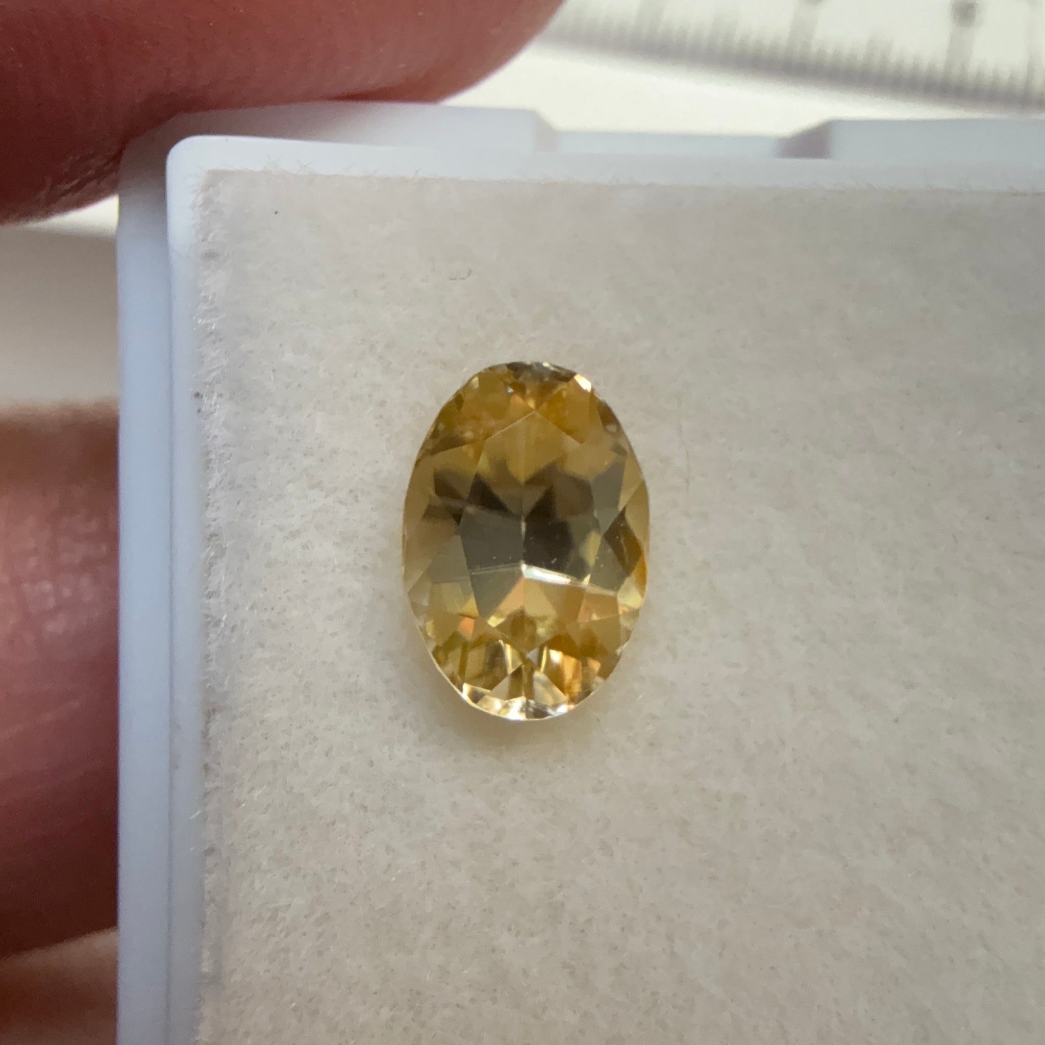 Tanzanian Zircon, 1.81ct, Gently Heated