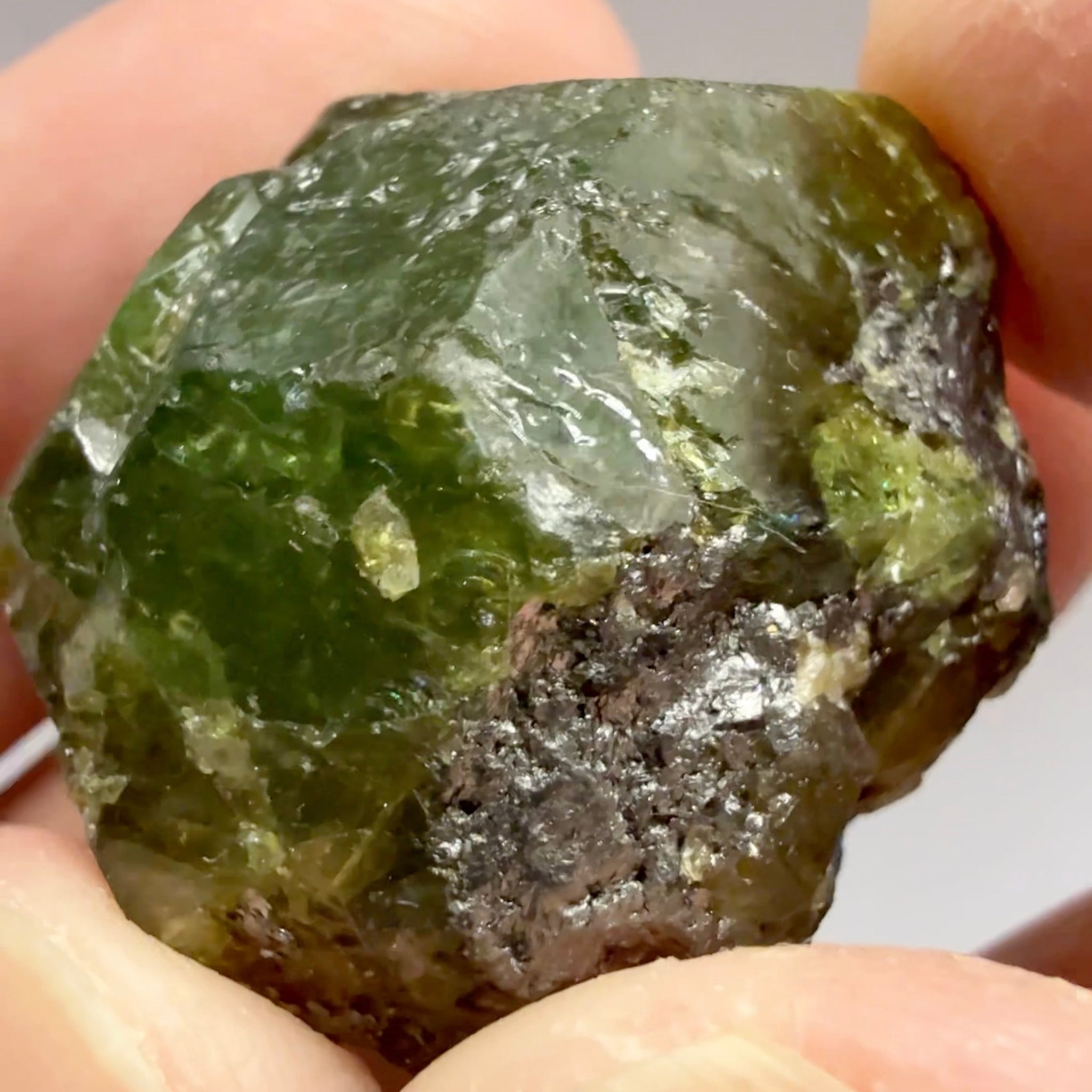 Tsavorite Garnet Crystal on Matrix, 21.94gm / 109.71ct, Merelani, Tanzania, Untreated Unheated. 25 x 26 x 20.6mm