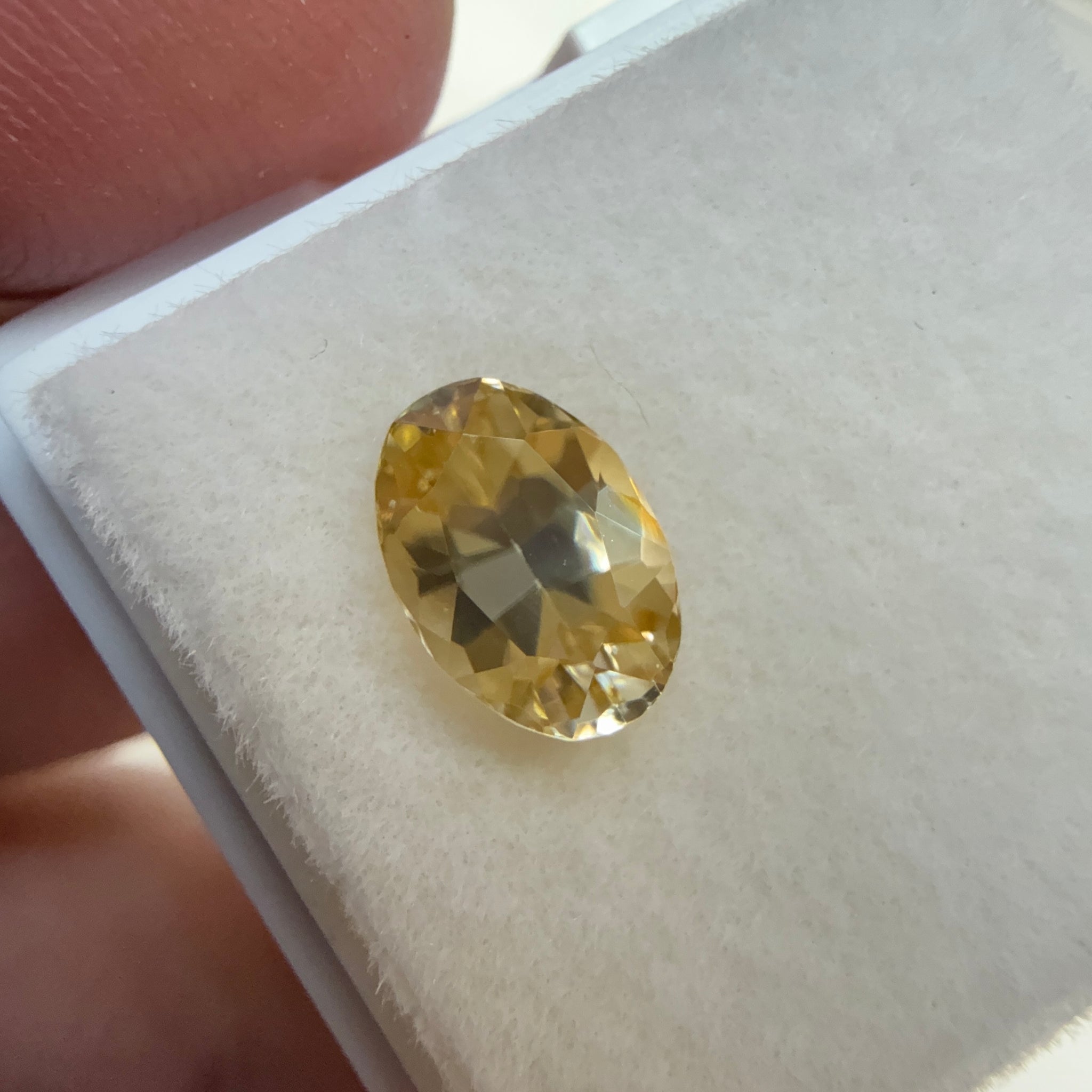 Tanzanian Zircon, 1.81ct, Gently Heated