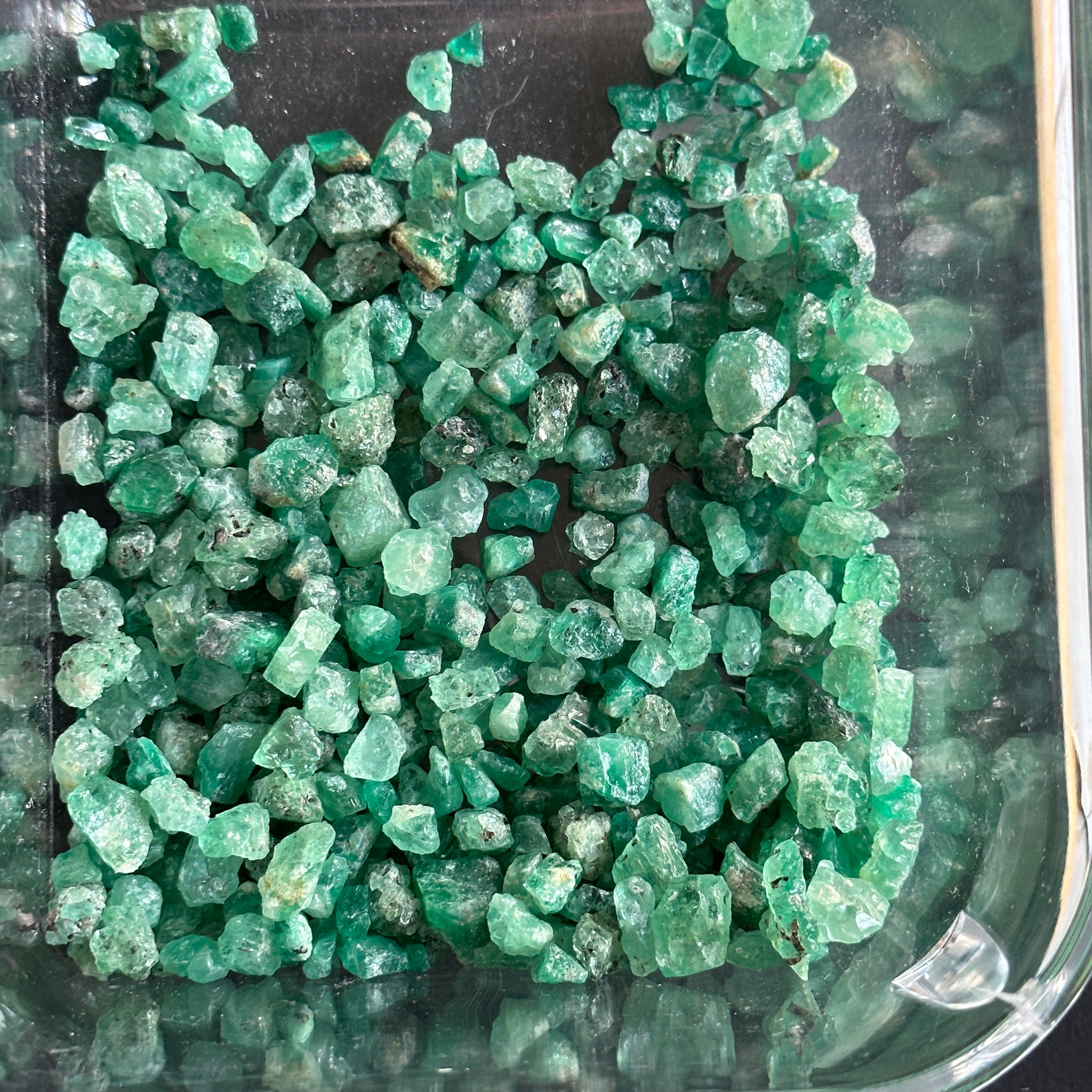 Emerald Crystals, Untreated, Unheated, No Oil, Tanzania, Per Stone, want any particular size, just ask, FACETING, CABBING ROUGH AND SPECIMEN GRADE, if you want the faceting/cabbing grade just send us an email
