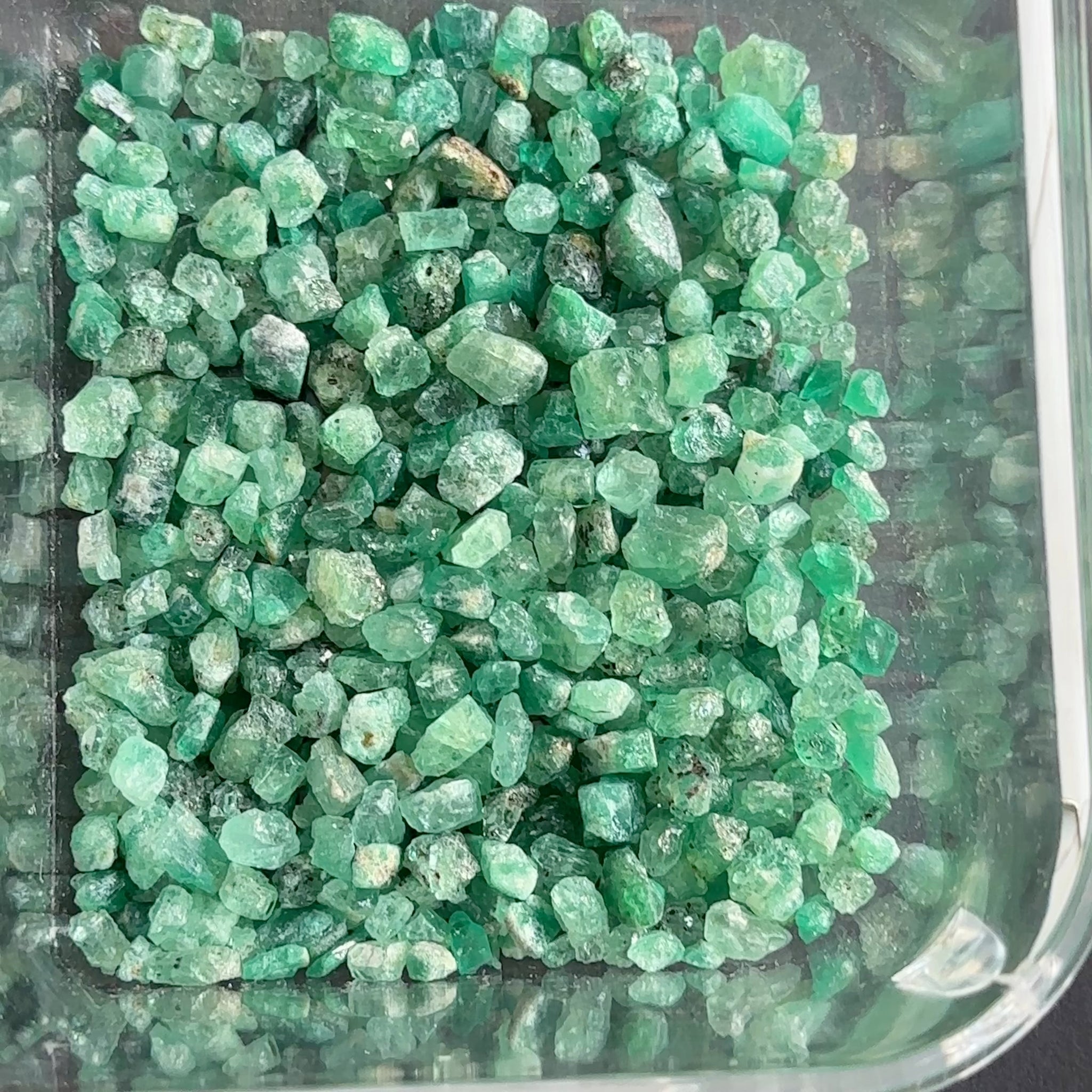 Emerald Crystals, Untreated, Unheated, No Oil, Tanzania, Per Stone, want any particular size, just ask, FACETING, CABBING ROUGH AND SPECIMEN GRADE, if you want the faceting/cabbing grade just send us an email