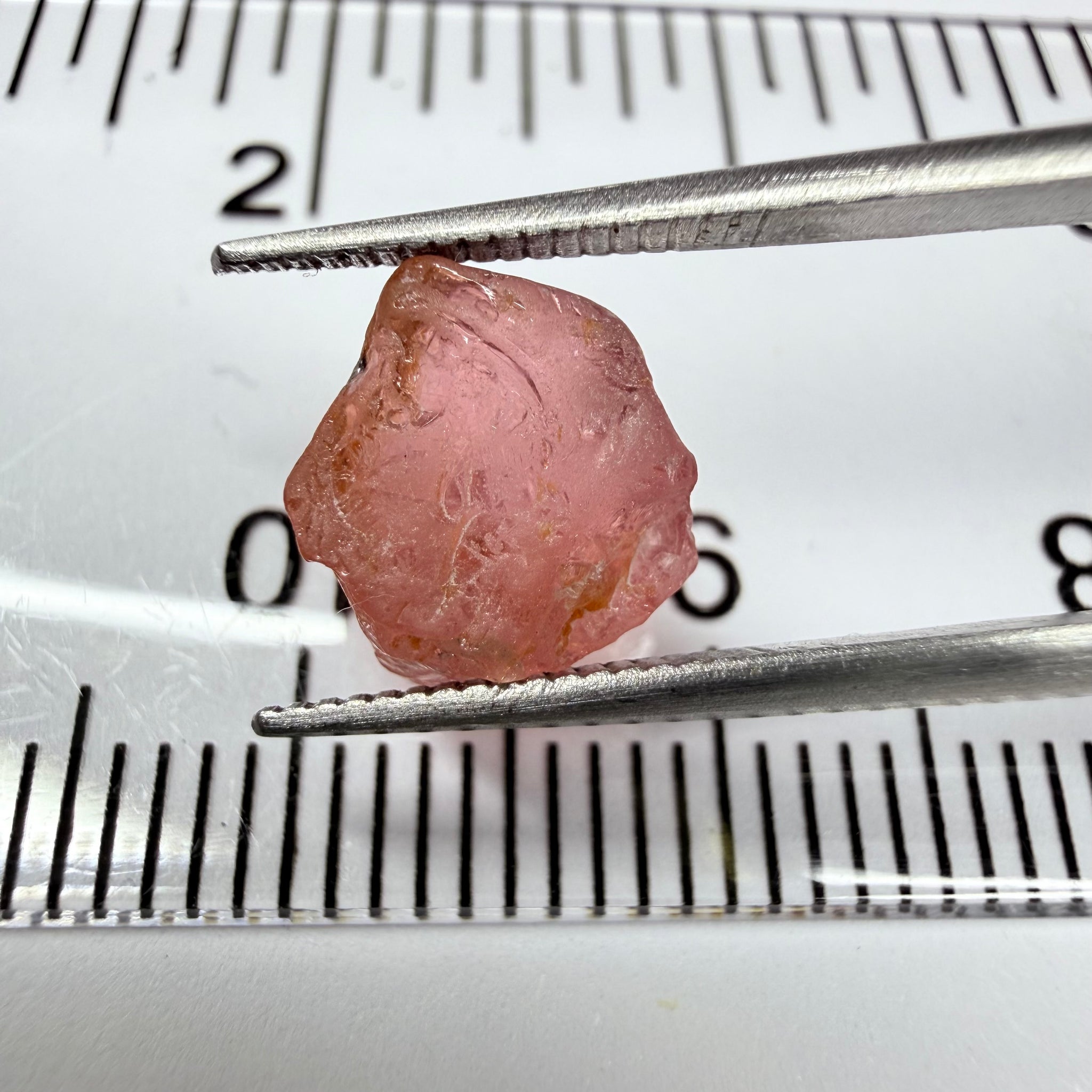 Mahenge Spinel, 3.86ct, Mahenge, Tanzania, Untreated Unheated, vs-vvs with slight silk