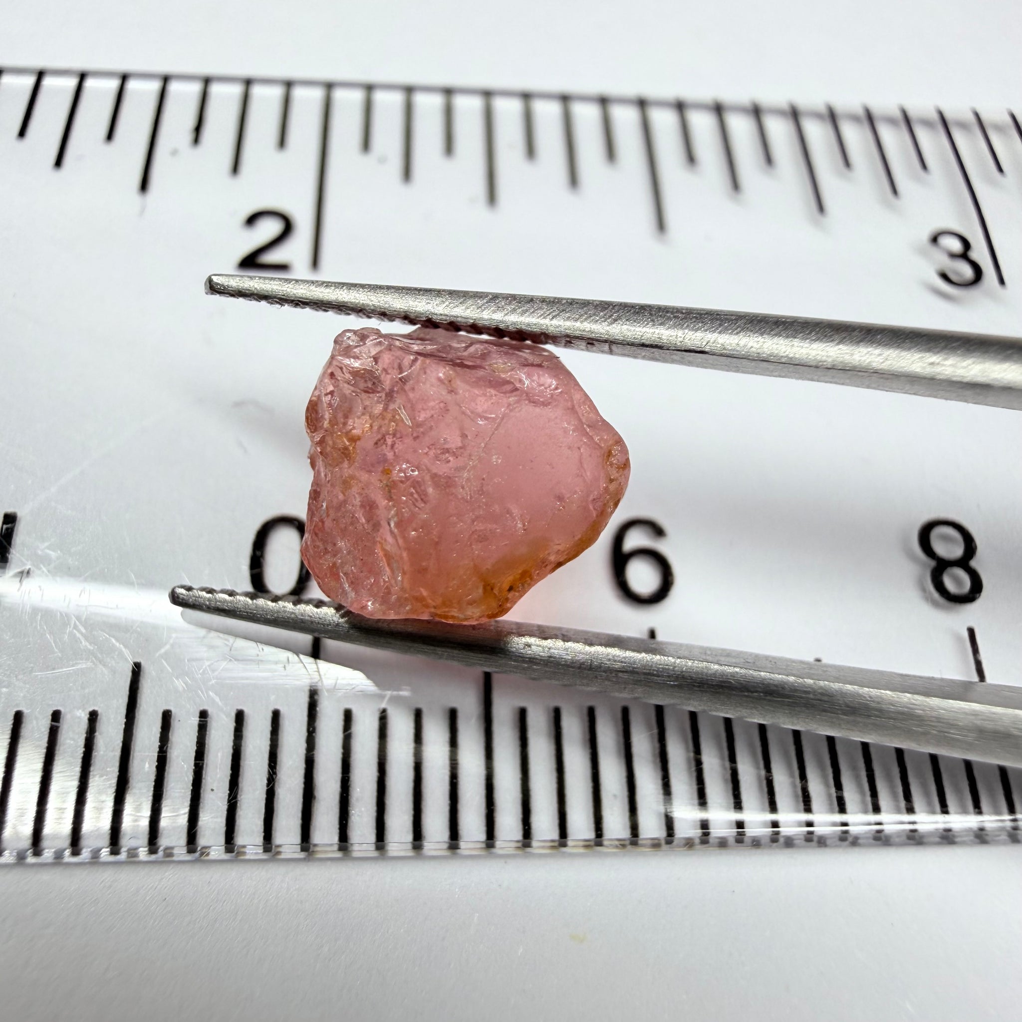 Mahenge Spinel, 3.86ct, Mahenge, Tanzania, Untreated Unheated, vs-vvs with slight silk