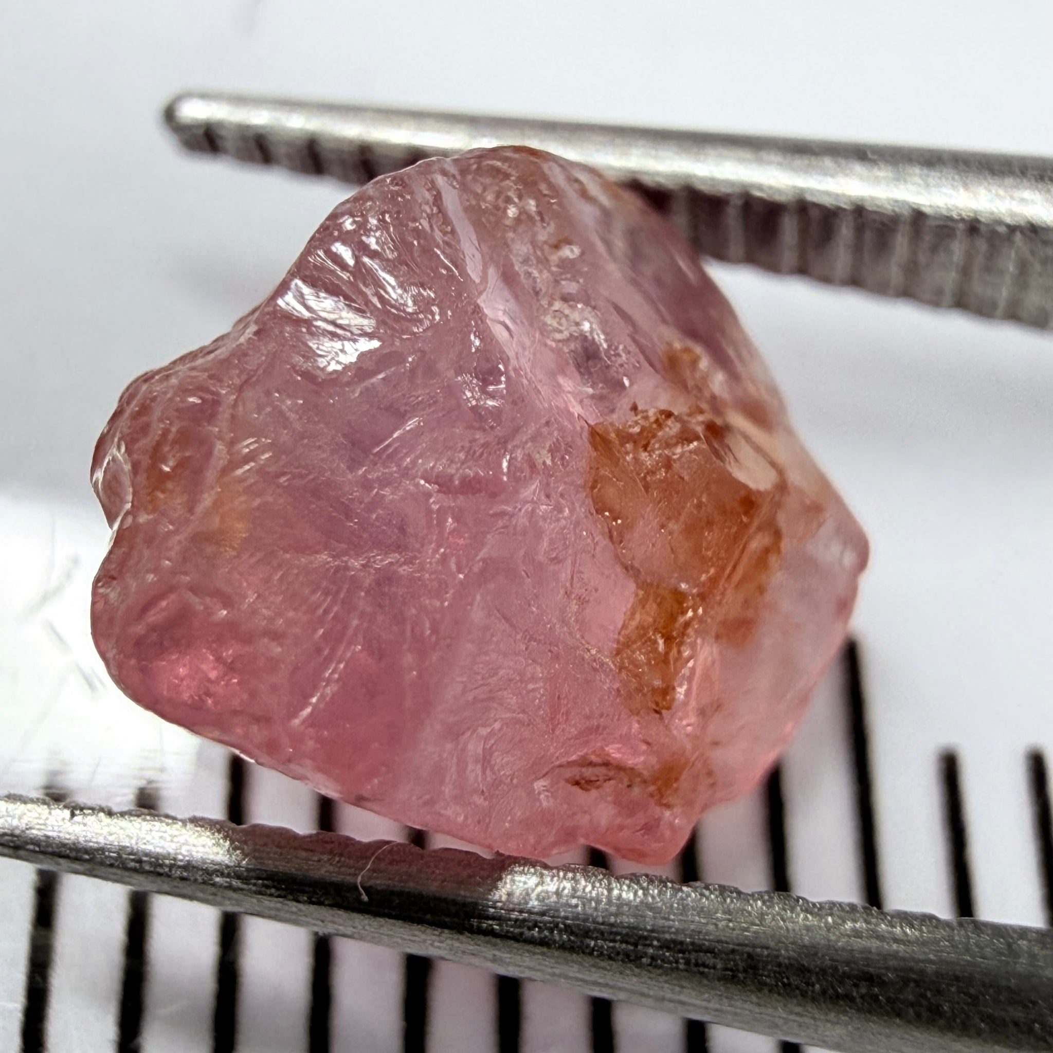 Mahenge Spinel, 2.23ct, Mahenge, Tanzania, Untreated Unheated, vvs with slight silk, slightly flat shape