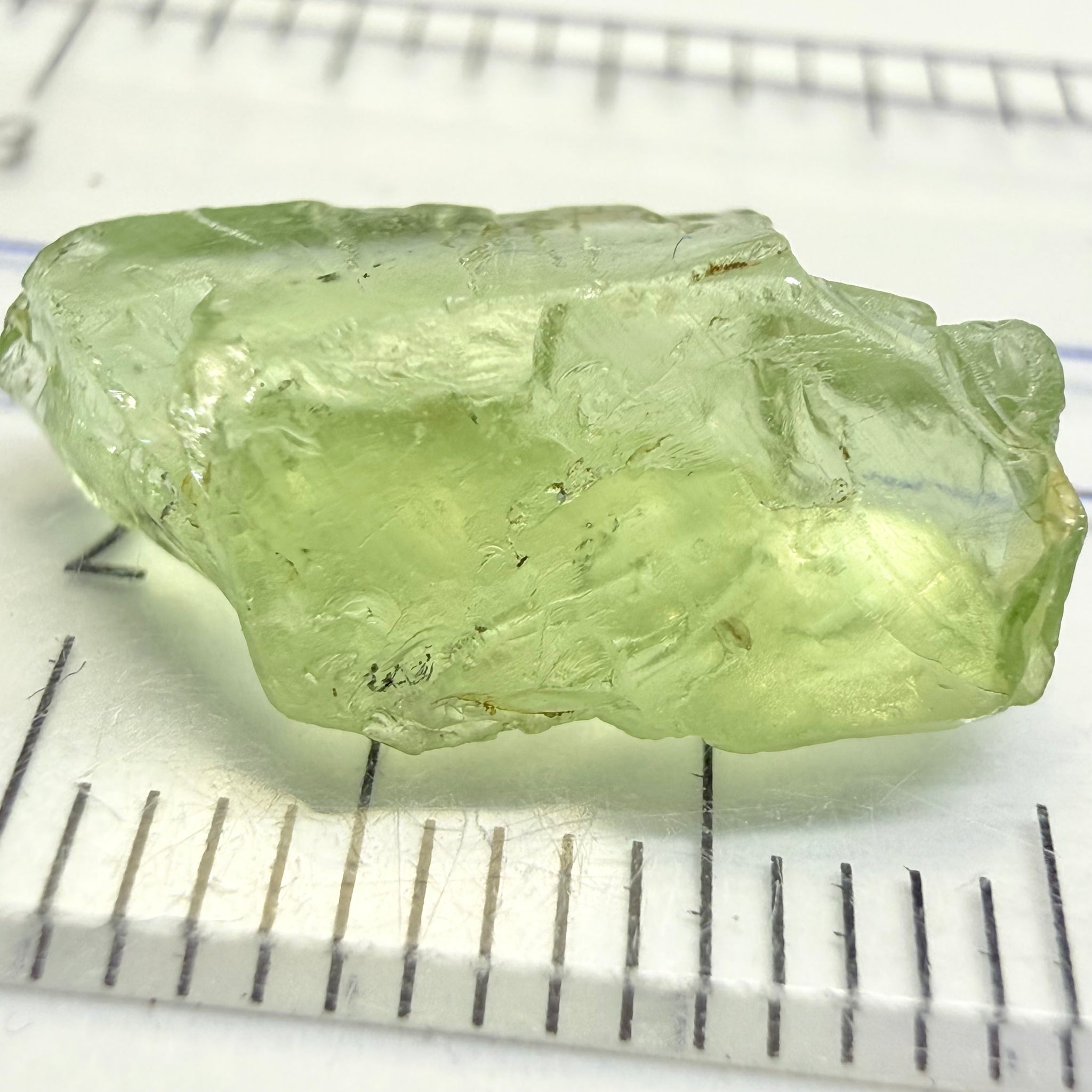 Tsavorite Garnet, 6.58ct, Kenya, Untreated Unheated, vs-vvs, sl inclusion on outside, light lime green colour