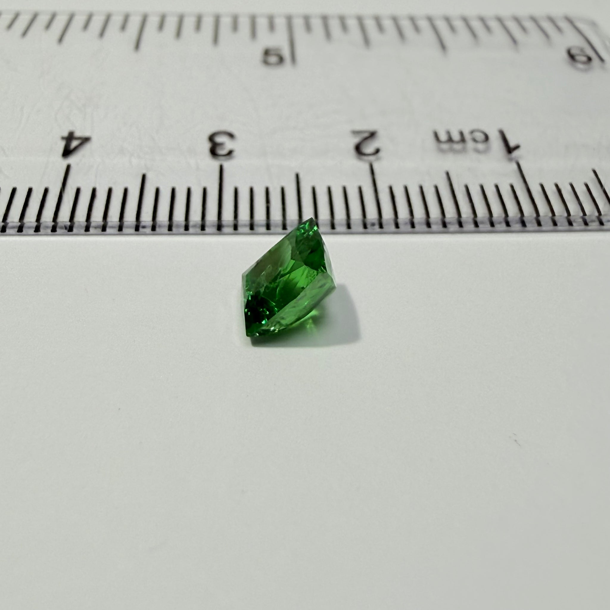 Tsavorite Garnet, 1.13ct, Tanzania, Untreated Unheated