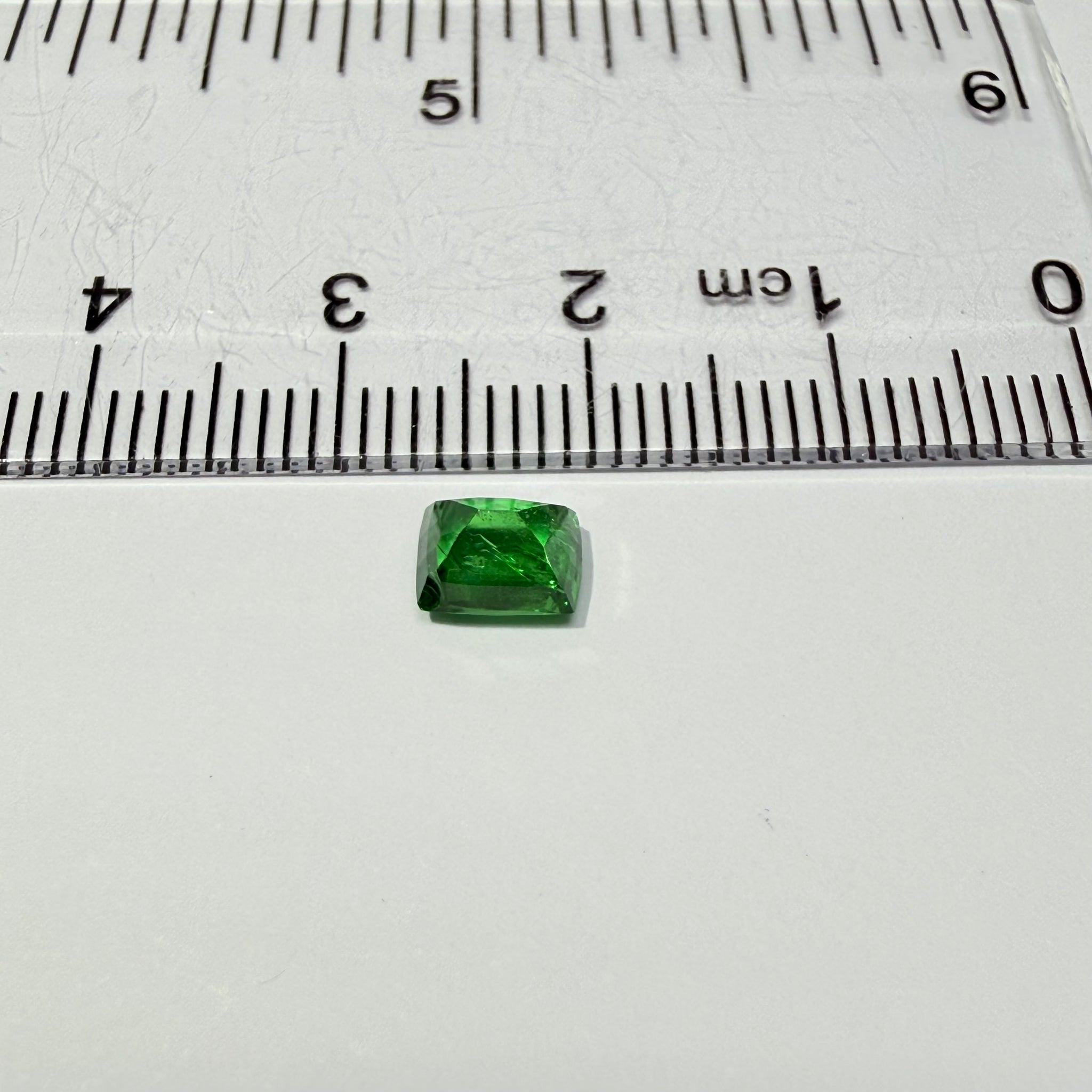 Tsavorite Garnet, 1.13ct, Tanzania, Untreated Unheated