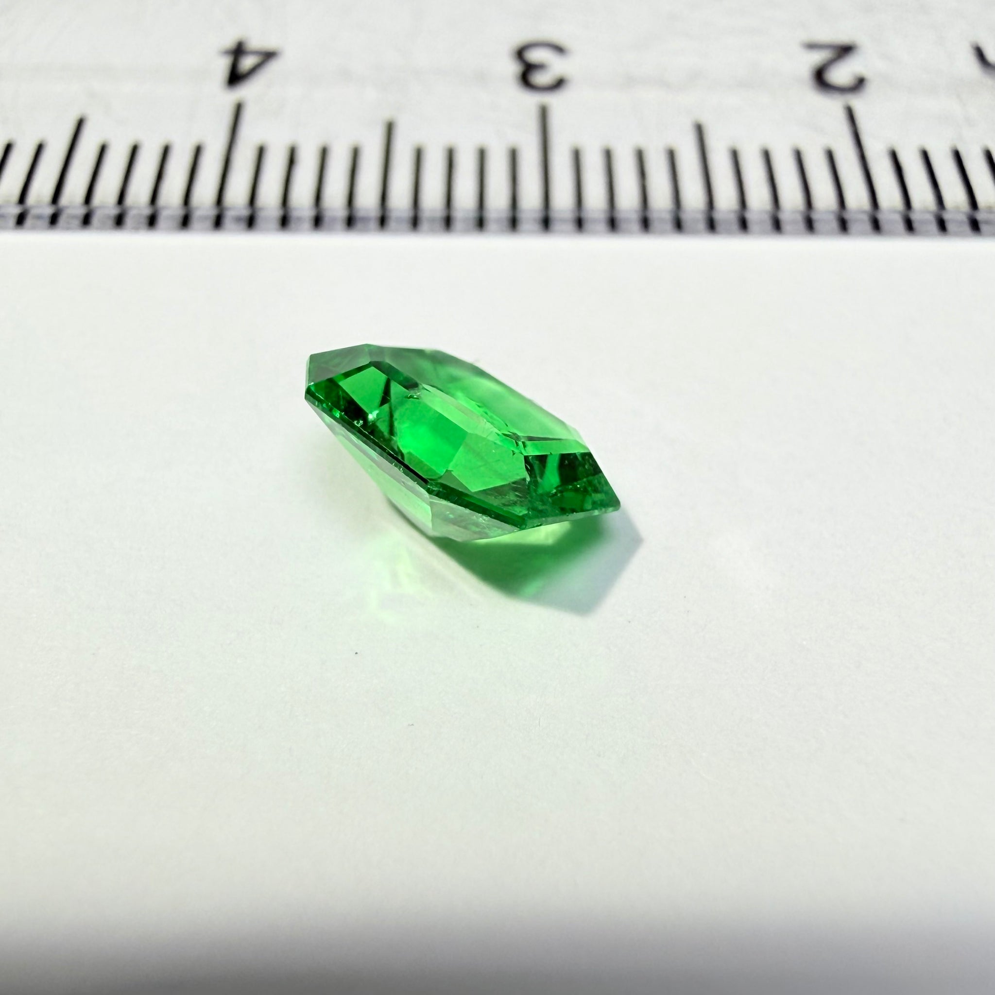 Tsavorite Garnet, 1.48ct, Tanzania, Untreated Unheated, slight inclusion