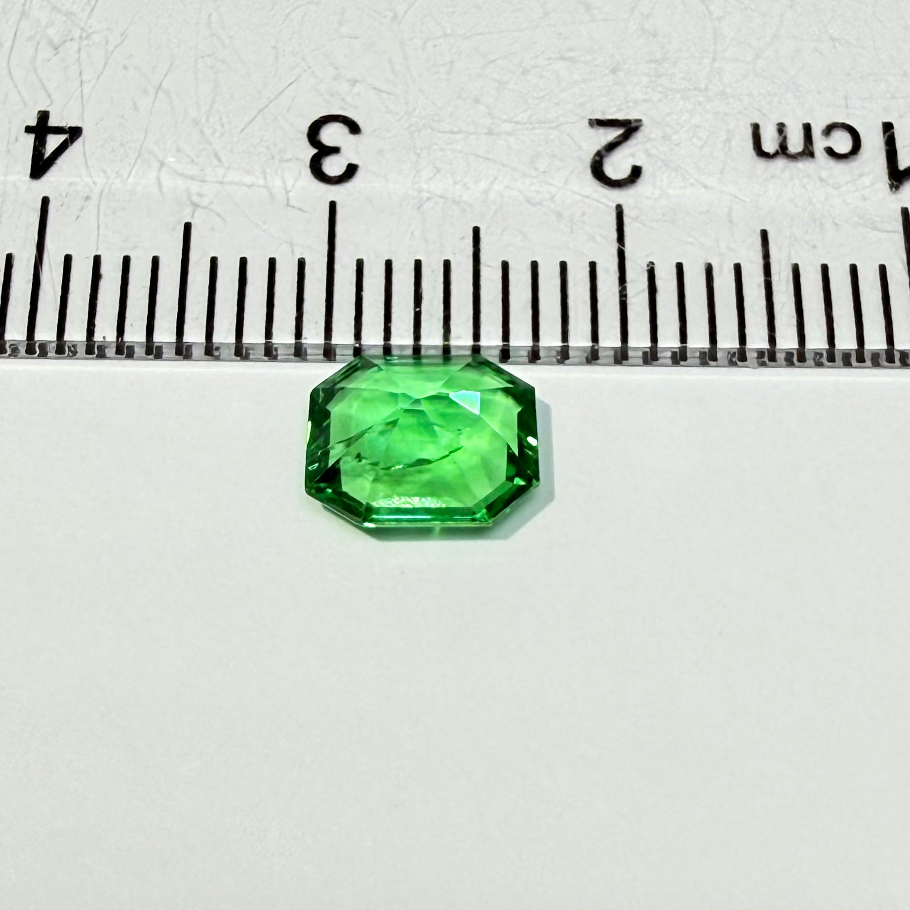 Tsavorite Garnet, 1.48ct, Tanzania, Untreated Unheated, slight inclusion