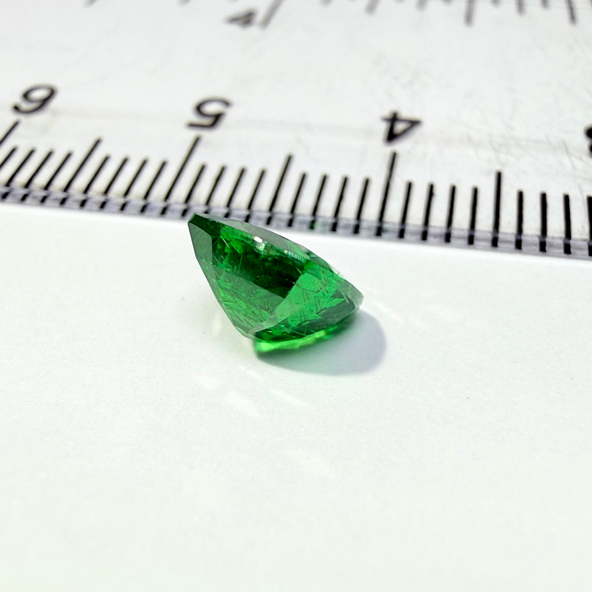 Tsavorite Garnet, 1.29ct, Tanzania, Untreated Unheated
