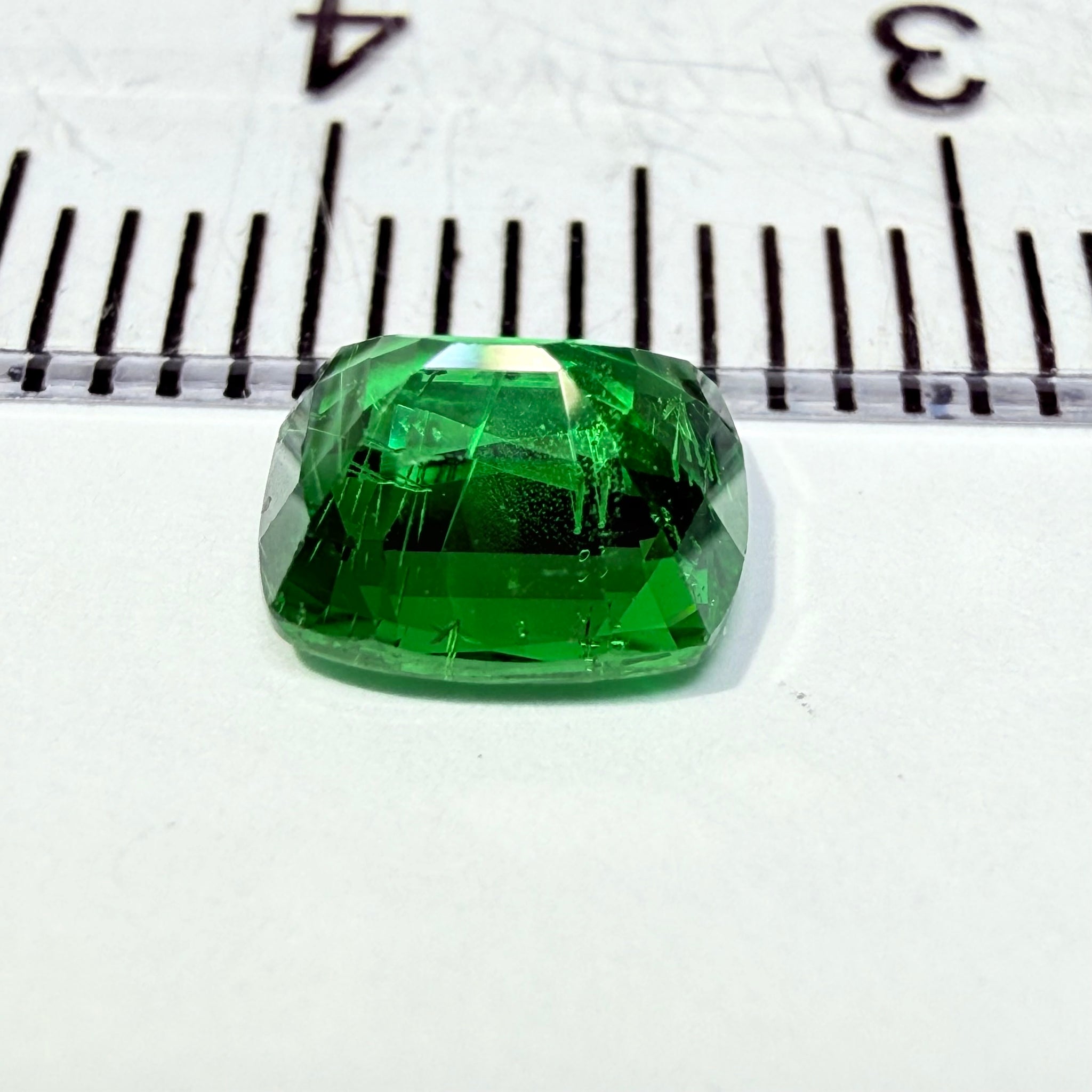 Tsavorite Garnet, 1.29ct, Tanzania, Untreated Unheated