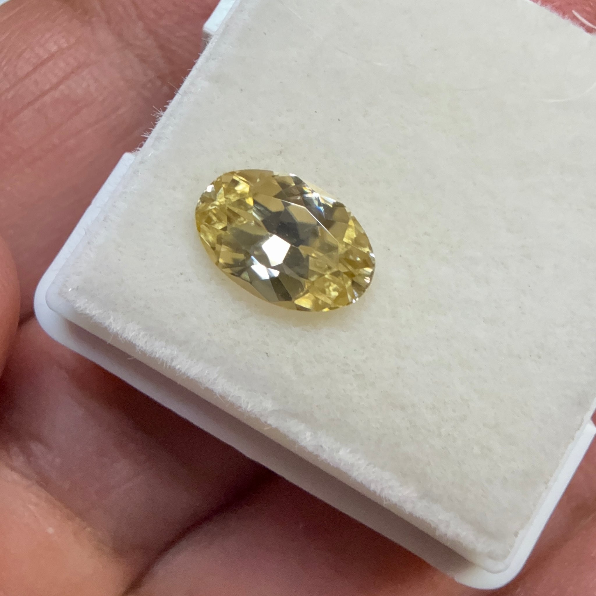 Tanzanian Zircon, 1.67ct, Gently Heated