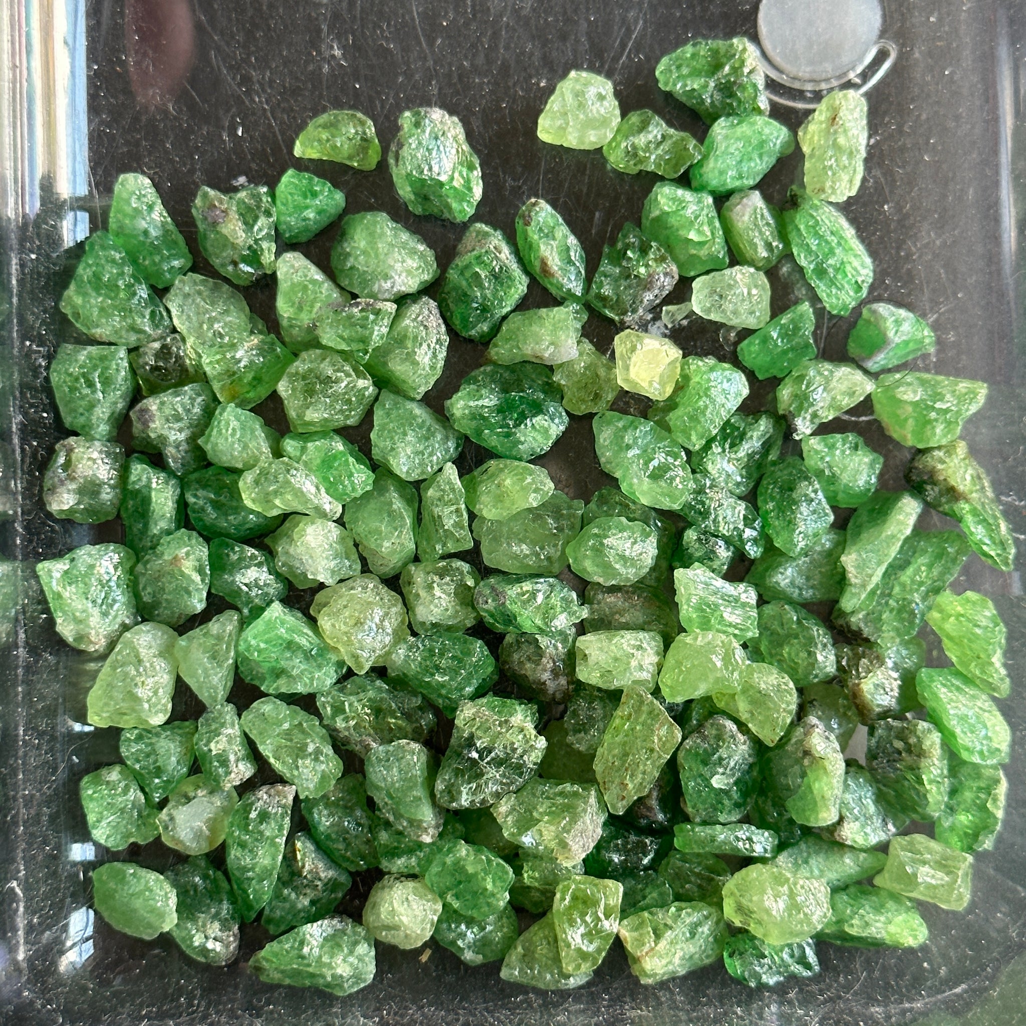 Tsavorite Garnet, Tanzania, Per Stone