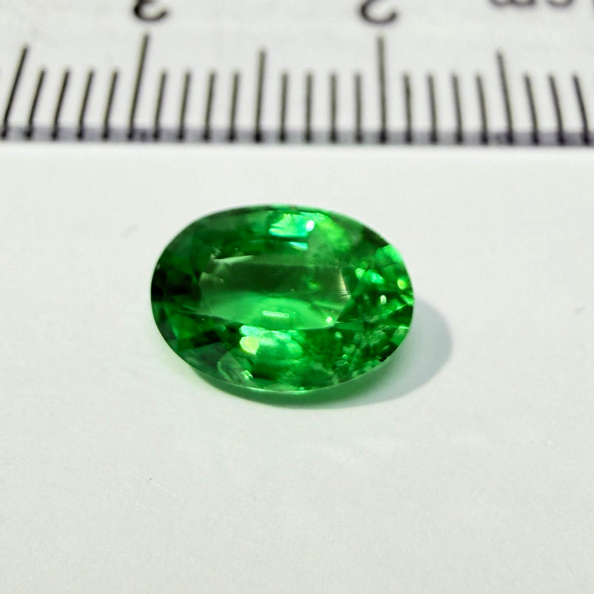Tsavorite Garnet, 1.55ct, Tanzania, Untreated Unheated