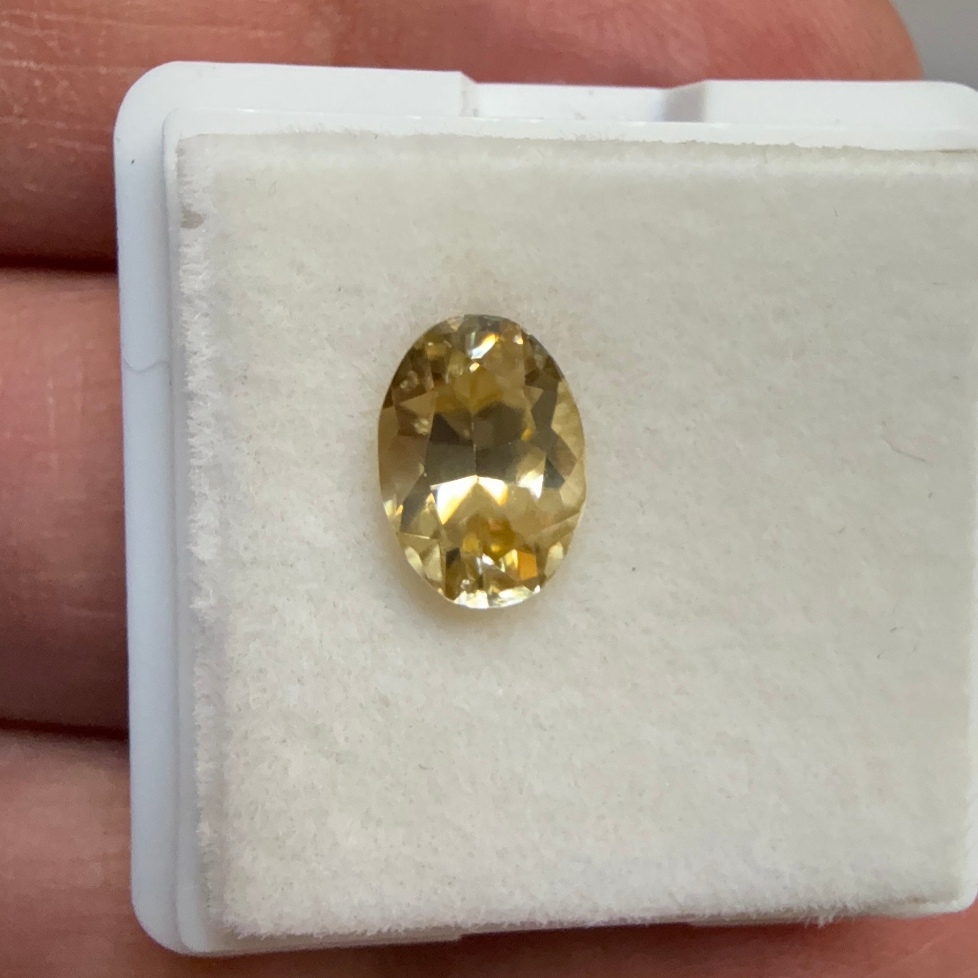 Tanzanian Zircon, 2.20ct, Gently Heated