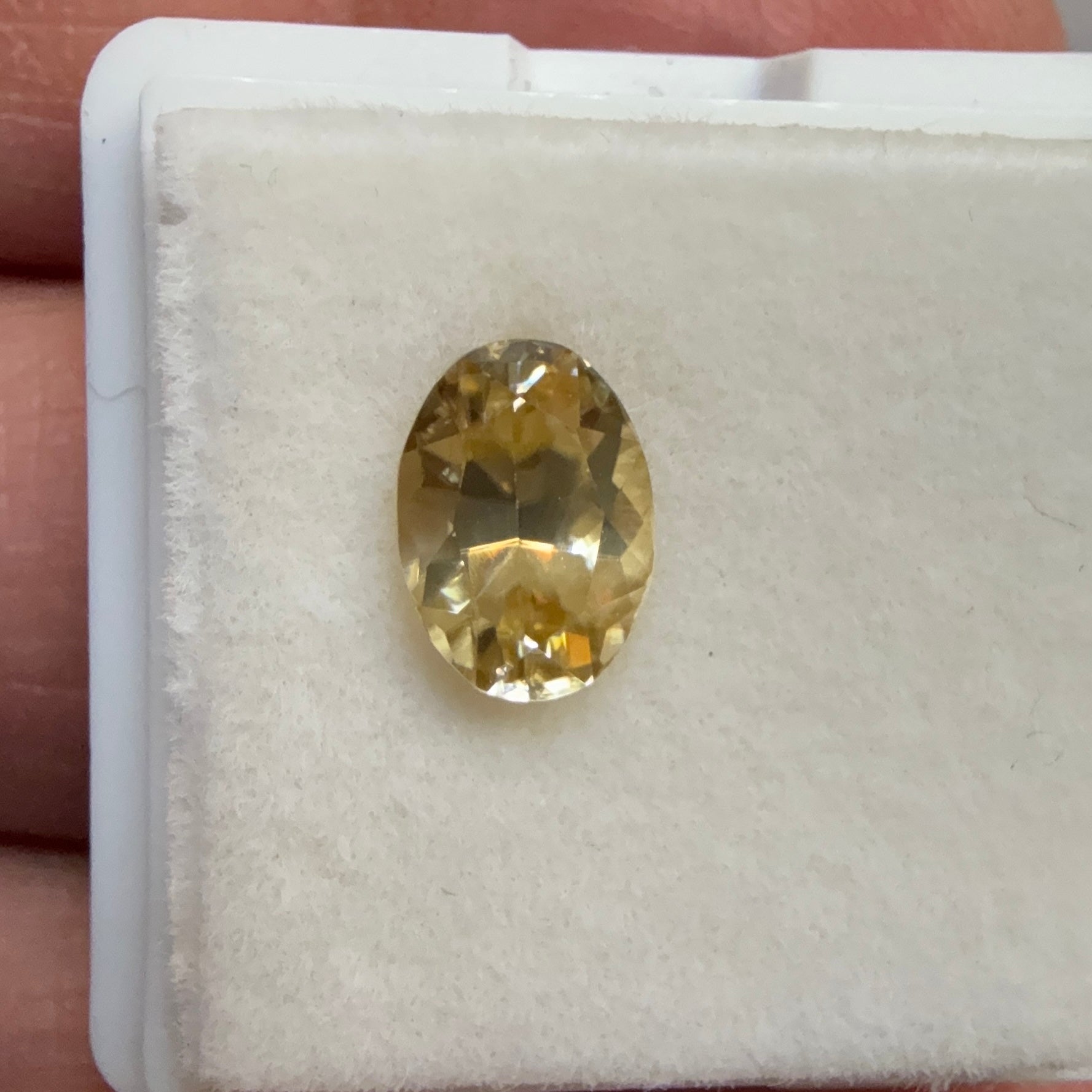 Tanzanian Zircon, 2.20ct, Gently Heated