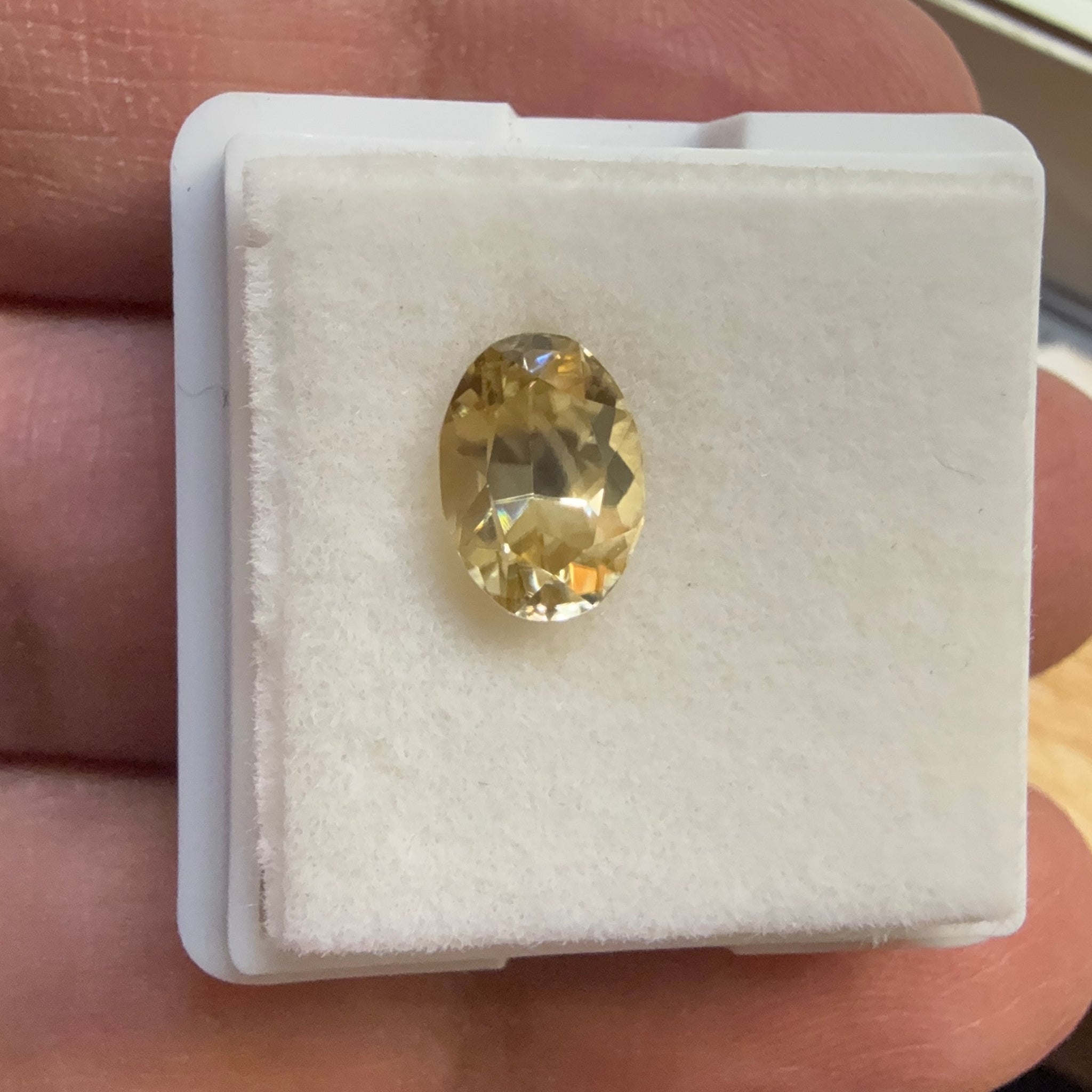 Tanzanian Zircon, 2.20ct, Gently Heated