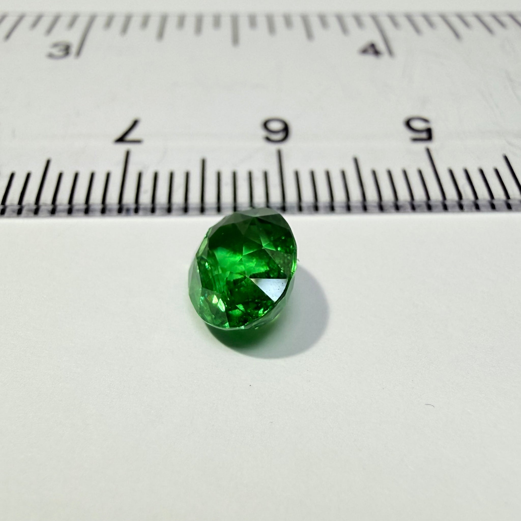 Tsavorite Garnet, 1.77ct, Tanzania, Untreated Unheated, slight inclusion under the crown