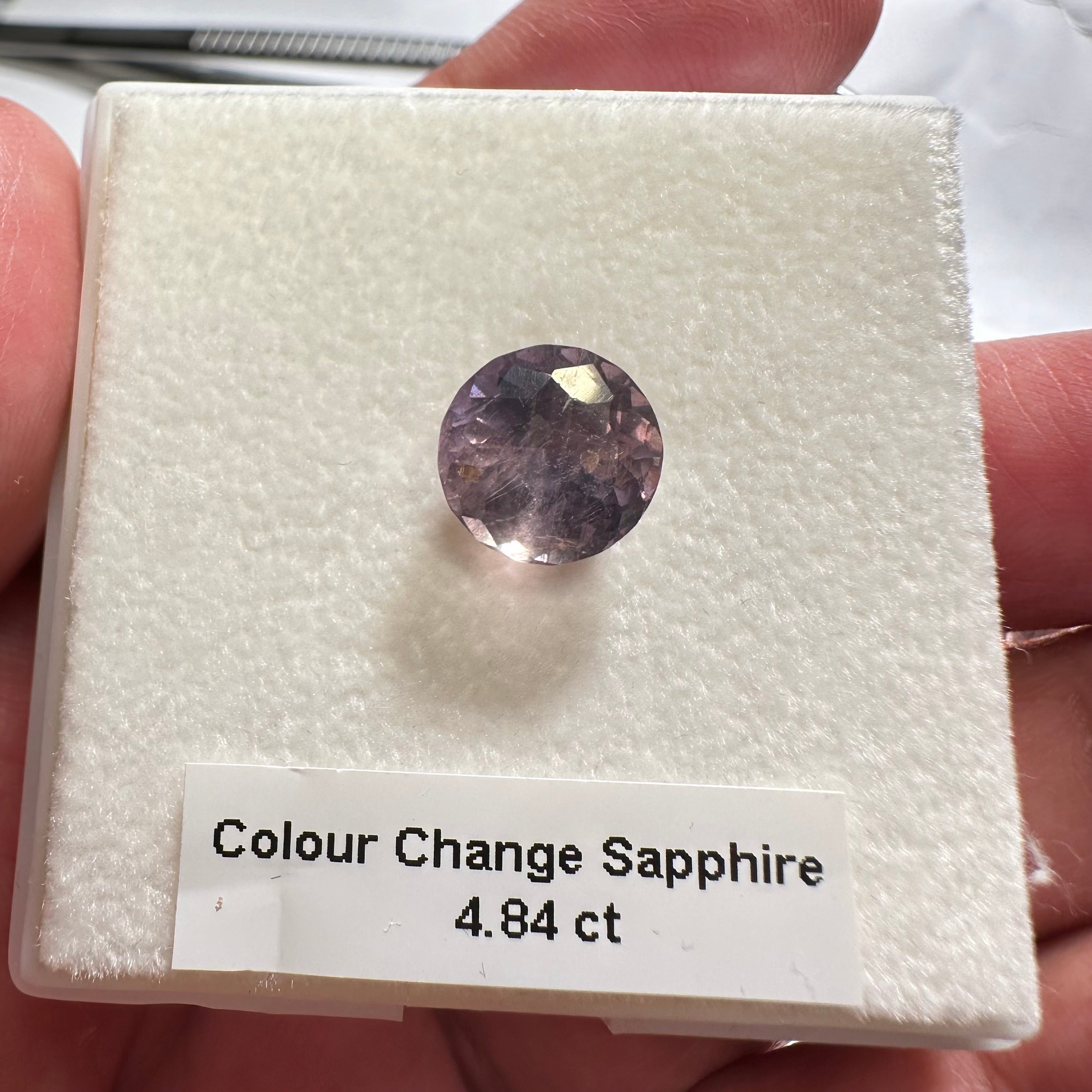 4.84ct Colour Change Sapphire, Umba, Tanzania. Untreated Unheated. See photos for colour change