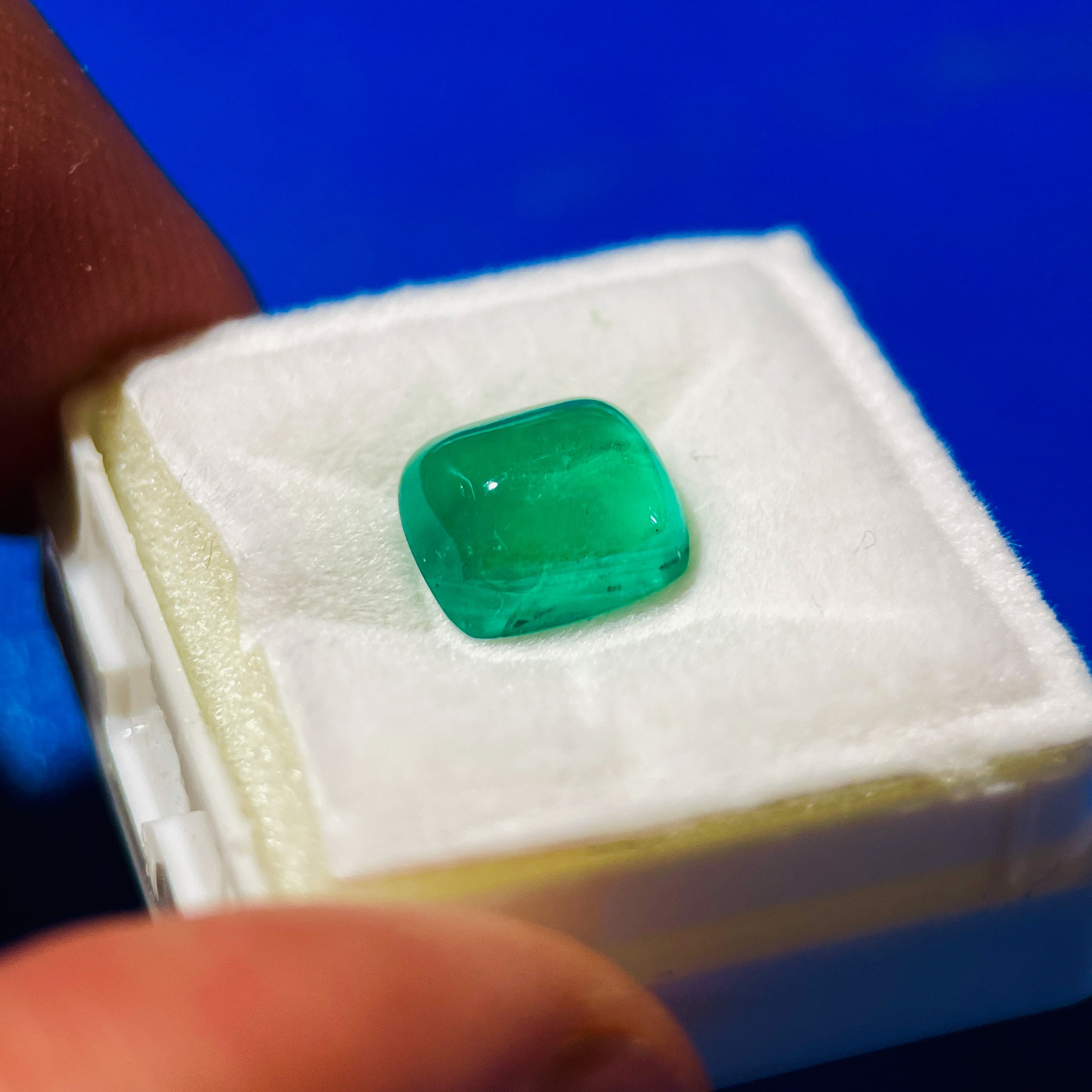 2.34Ct Tanzanian Emerald Untreated Unheated No Oil