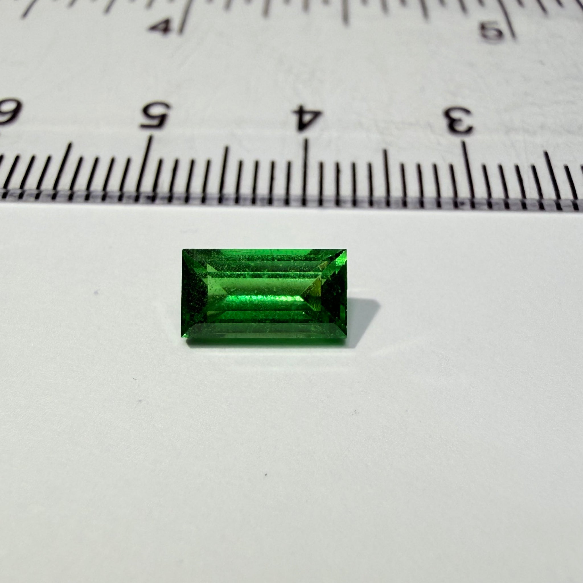 Tsavorite Garnet, 1.34ct, Tanzania, Untreated Unheated