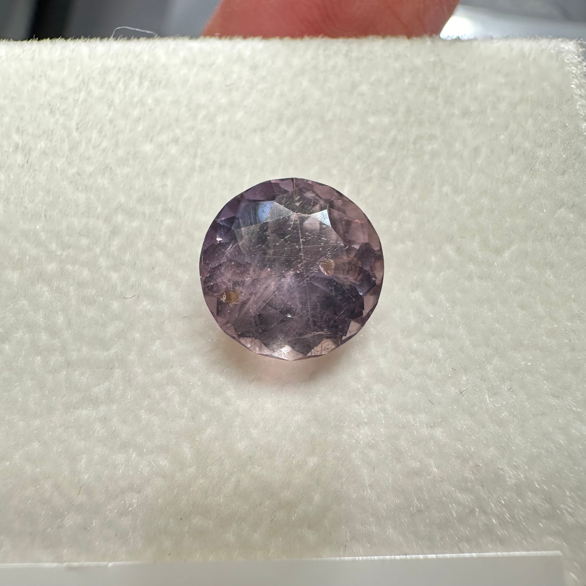 Colour Change Sapphire, 4.84ct, Umba, Tanzania. Untreated Unheated. See photos for colour change