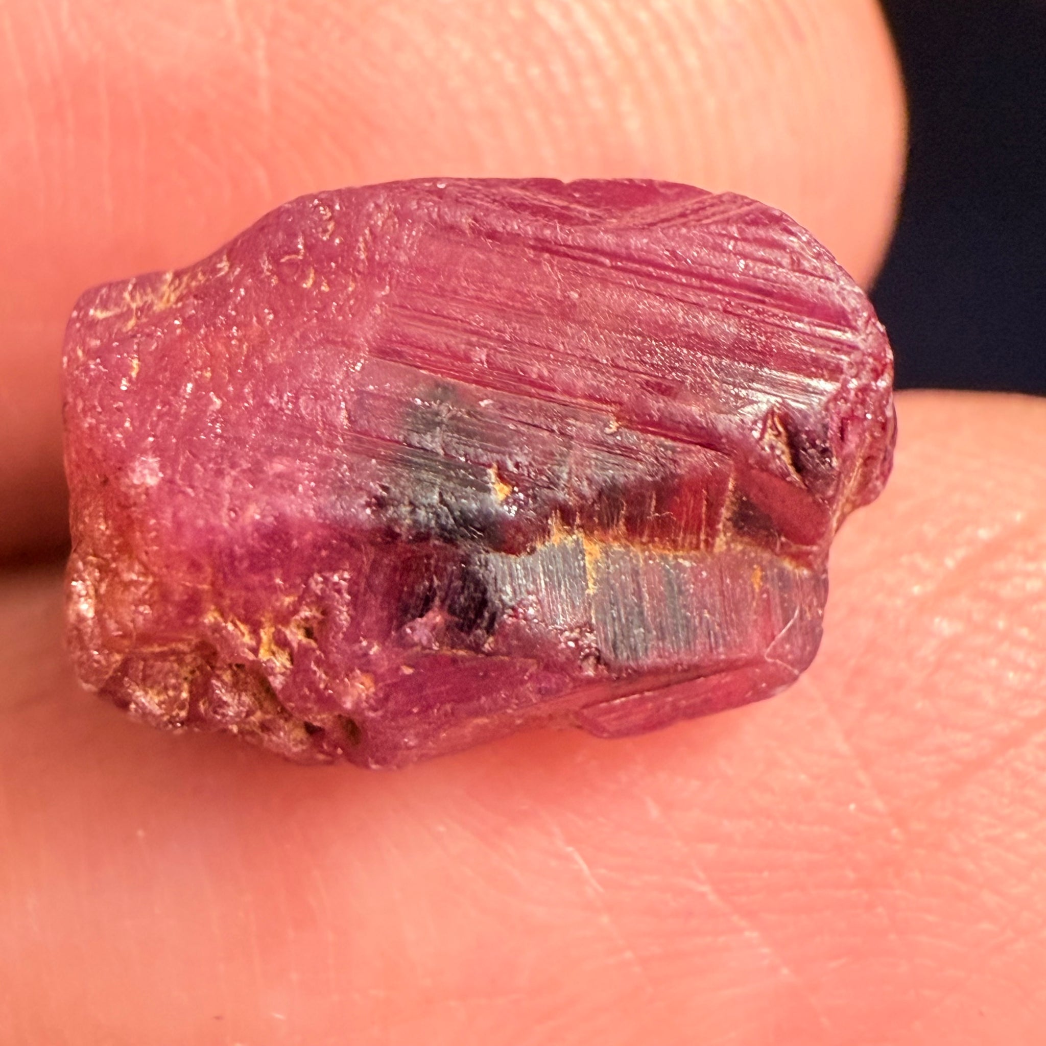 Winza Sapphire Crystal, 7.64ct, Winza Tanzania, see all sides in the pictures and video, superb etching, Untreated Unheated, 12.7 x 8.5 x 6.3mm