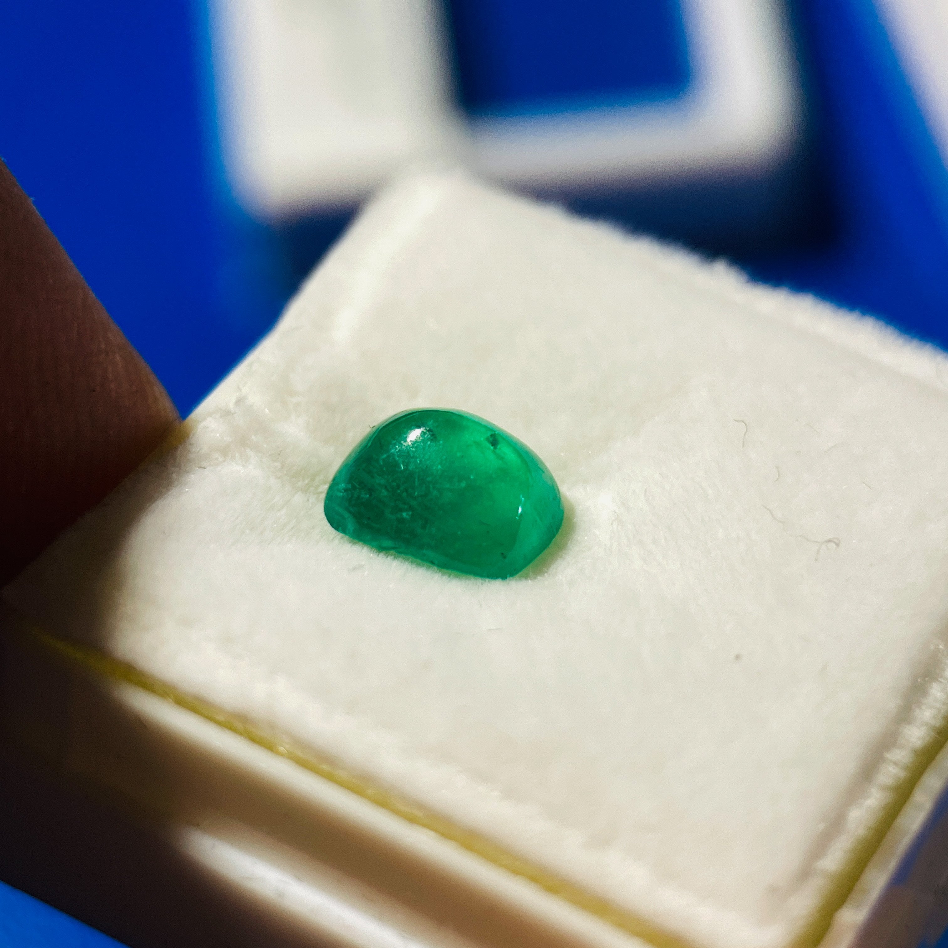1.05Ct Emerald Tanzania No Oil Added But Some Labs May Describe The Stone As Minor Oil Or