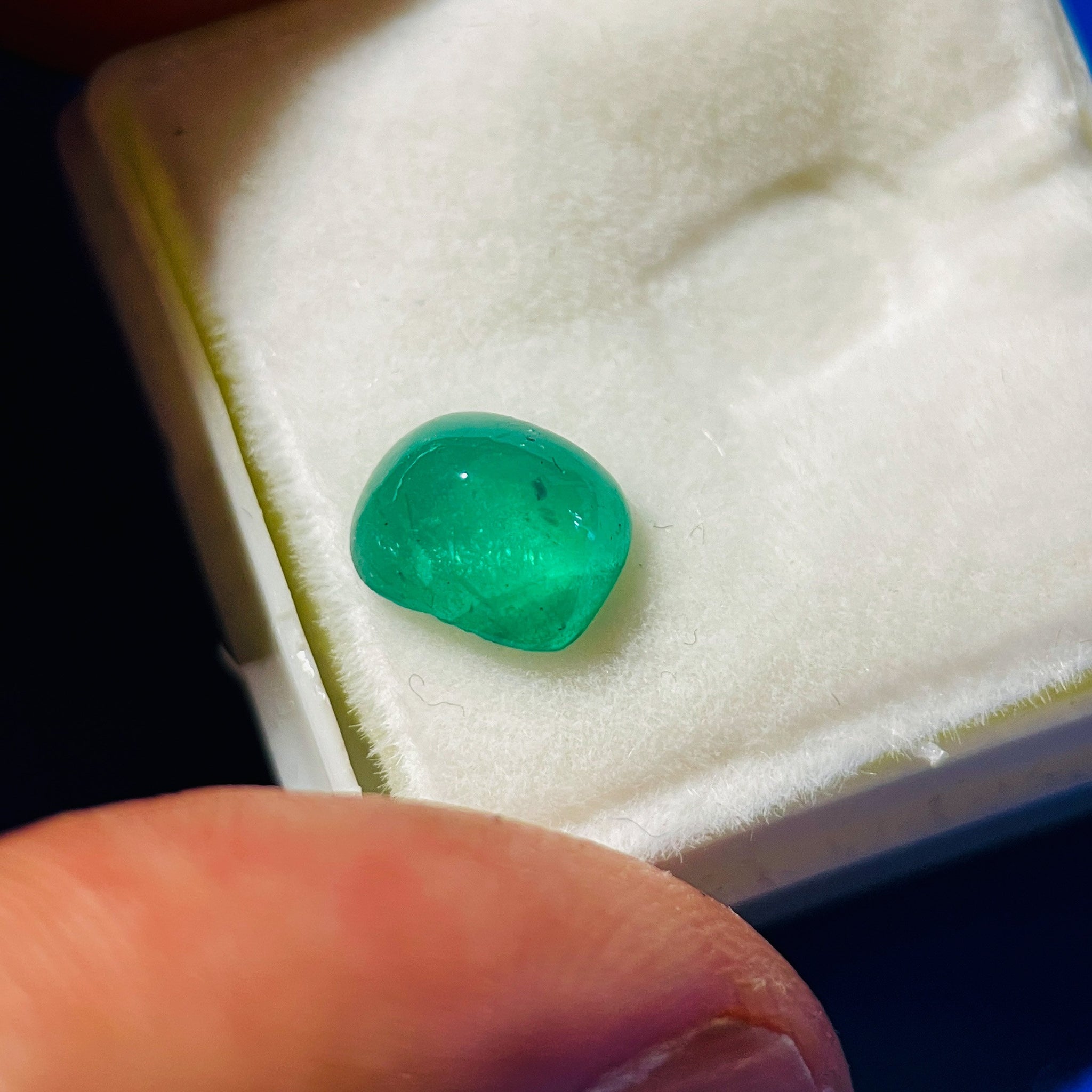 1.05Ct Emerald Tanzania No Oil Added But Some Labs May Describe The Stone As Minor Oil Or