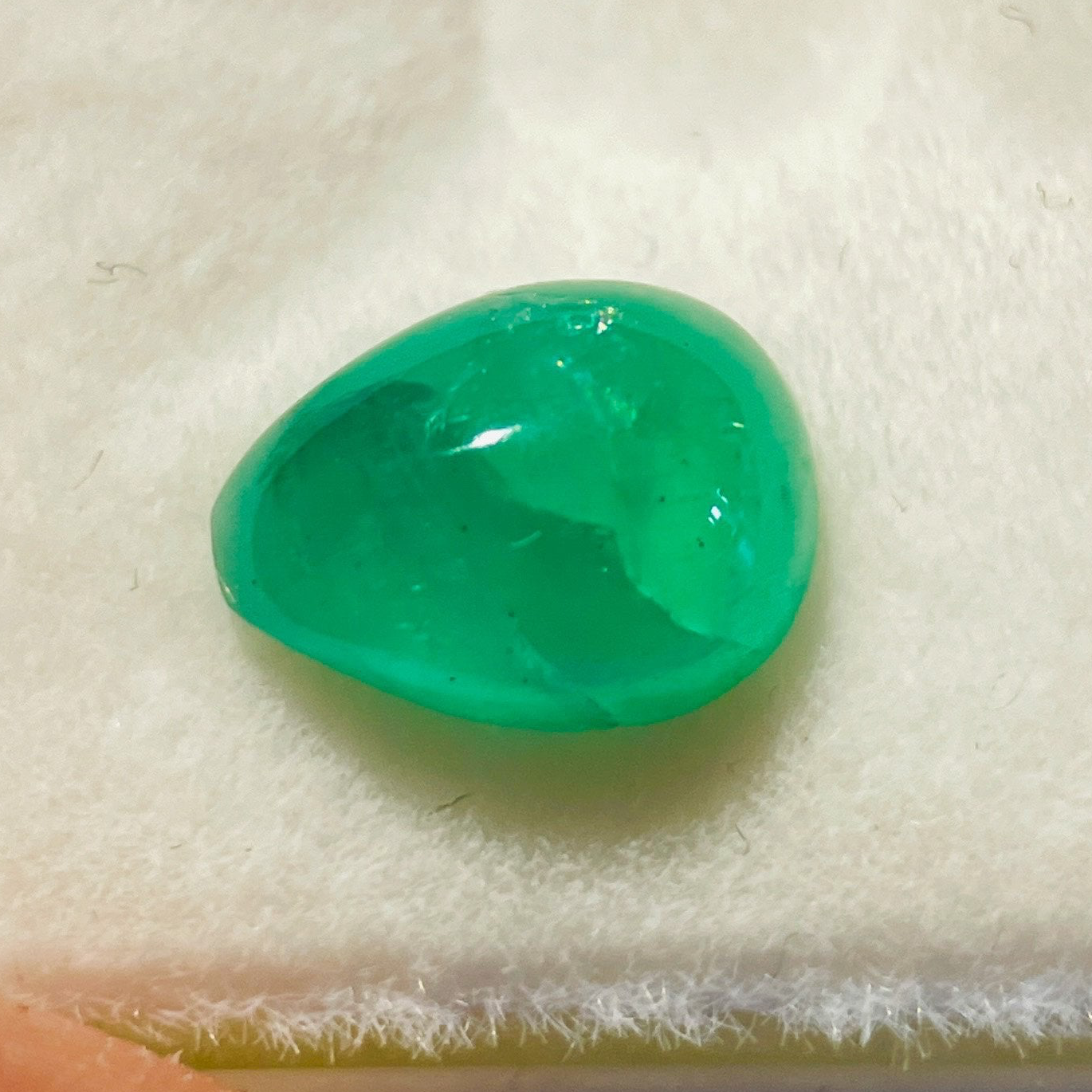 Tanzanian Emerald, 1.33ct, NO OIL, Untreated Unheated