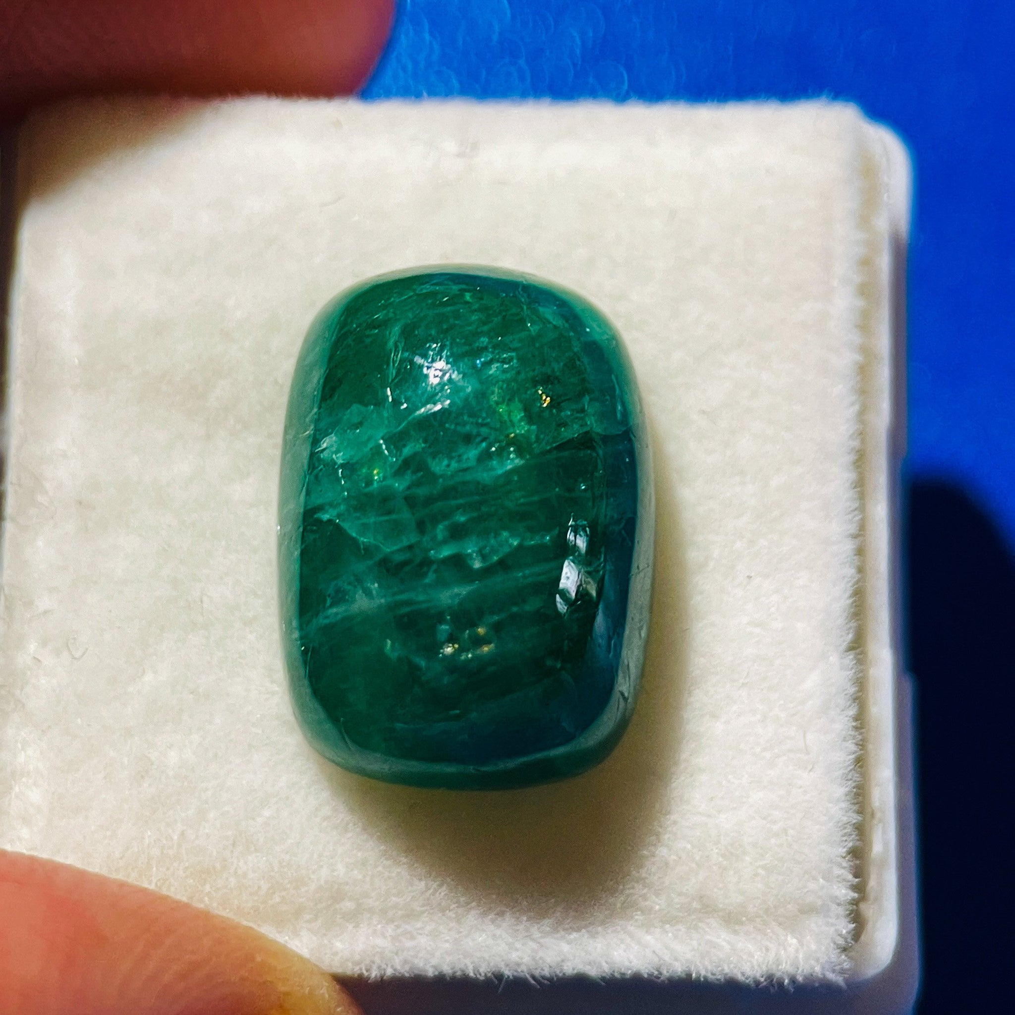 10.07Ct Emerald Tanzania No Oil Added But Some Labs May Describe The Stone As Minor Oil Or