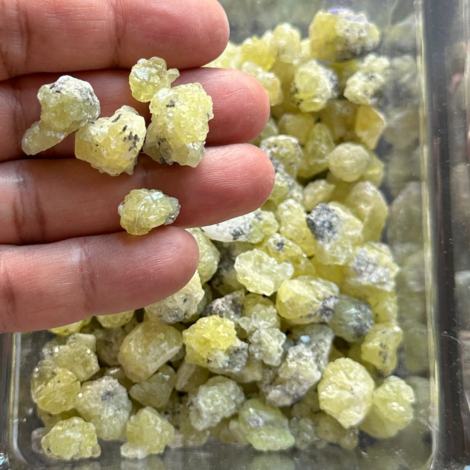 PREHINITE crystals, Merelani Tanzania. Per stone, looking for a particular shape, just ask