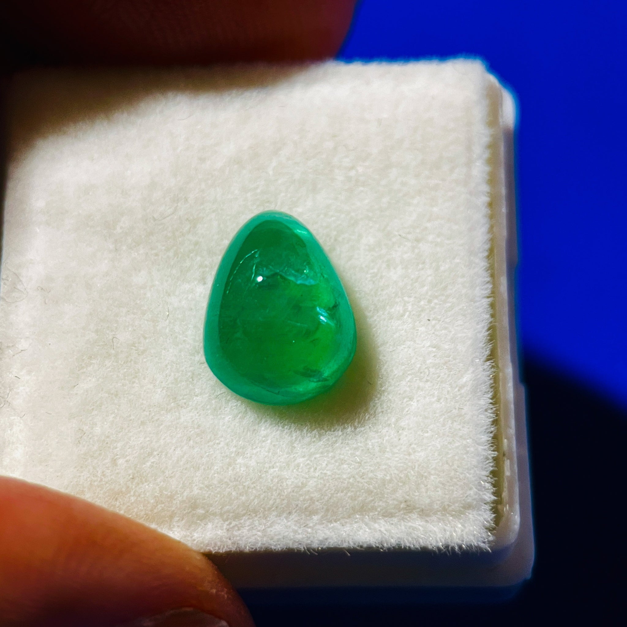 2.55Ct Tanzanian Emerald No Oil Untreated Unheated