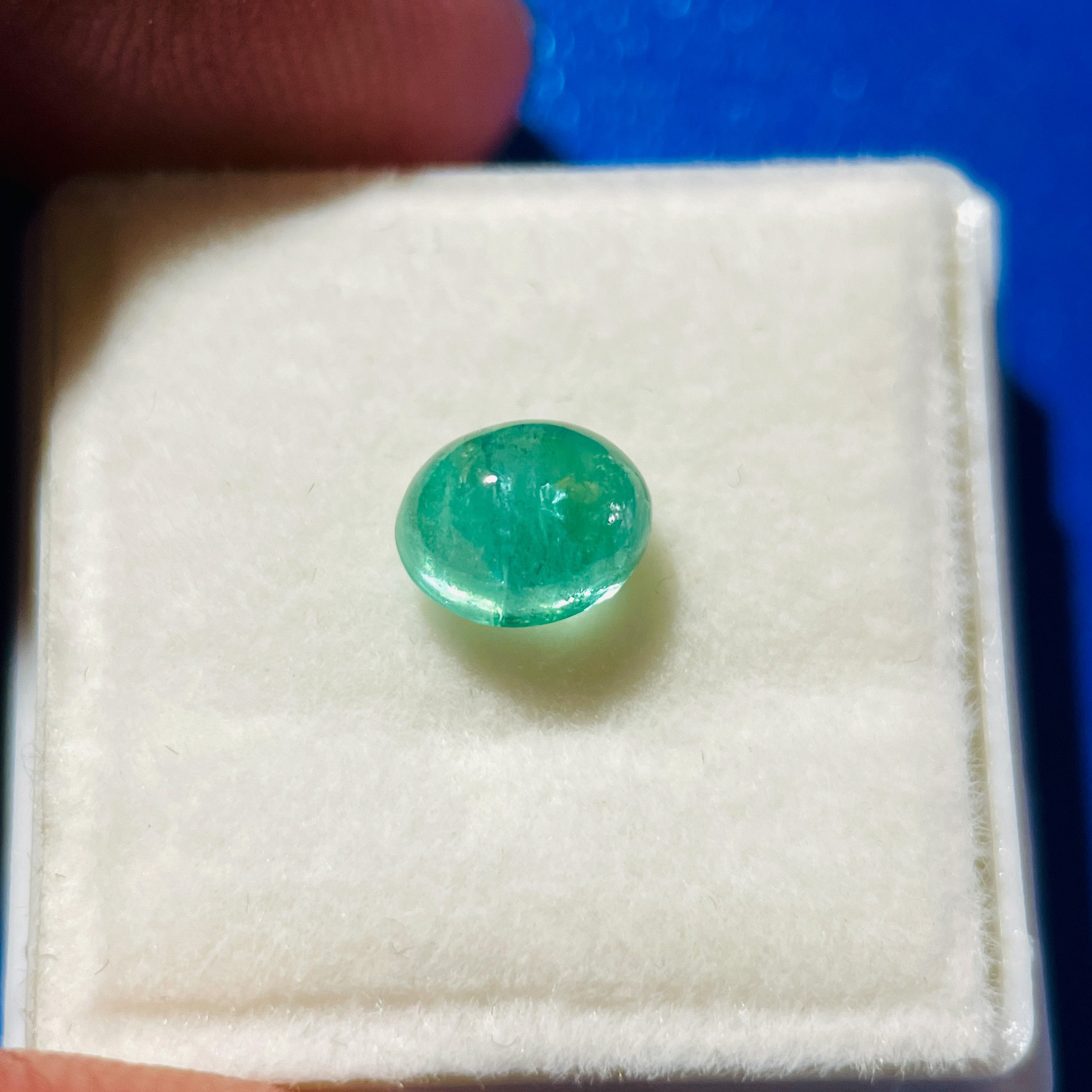 1.38Ct Emerald Tanzania. Untreated Unheated No Oil.