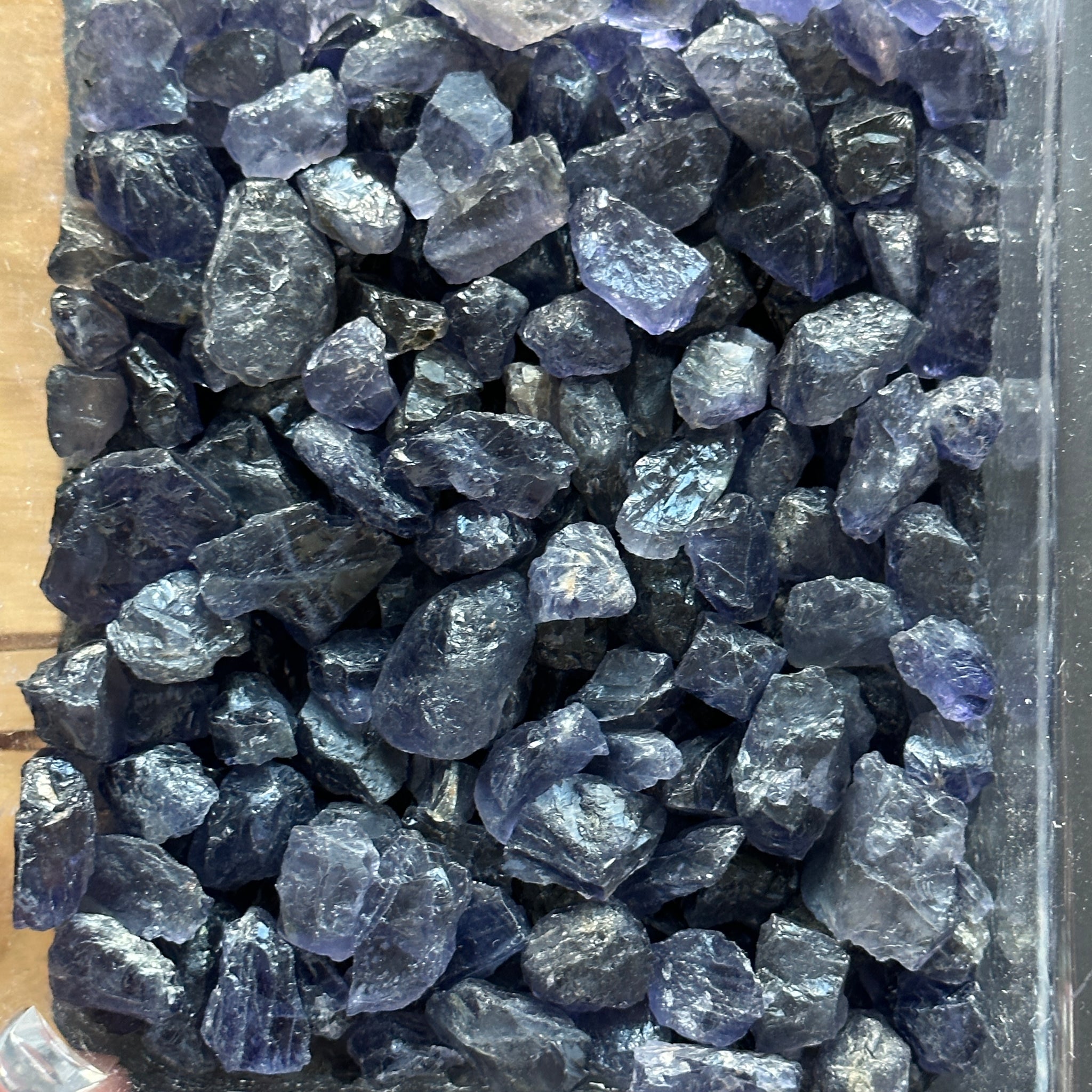 Iolite, Tanzania, Per Stone, faceting, cabbing and specimen grade mixed