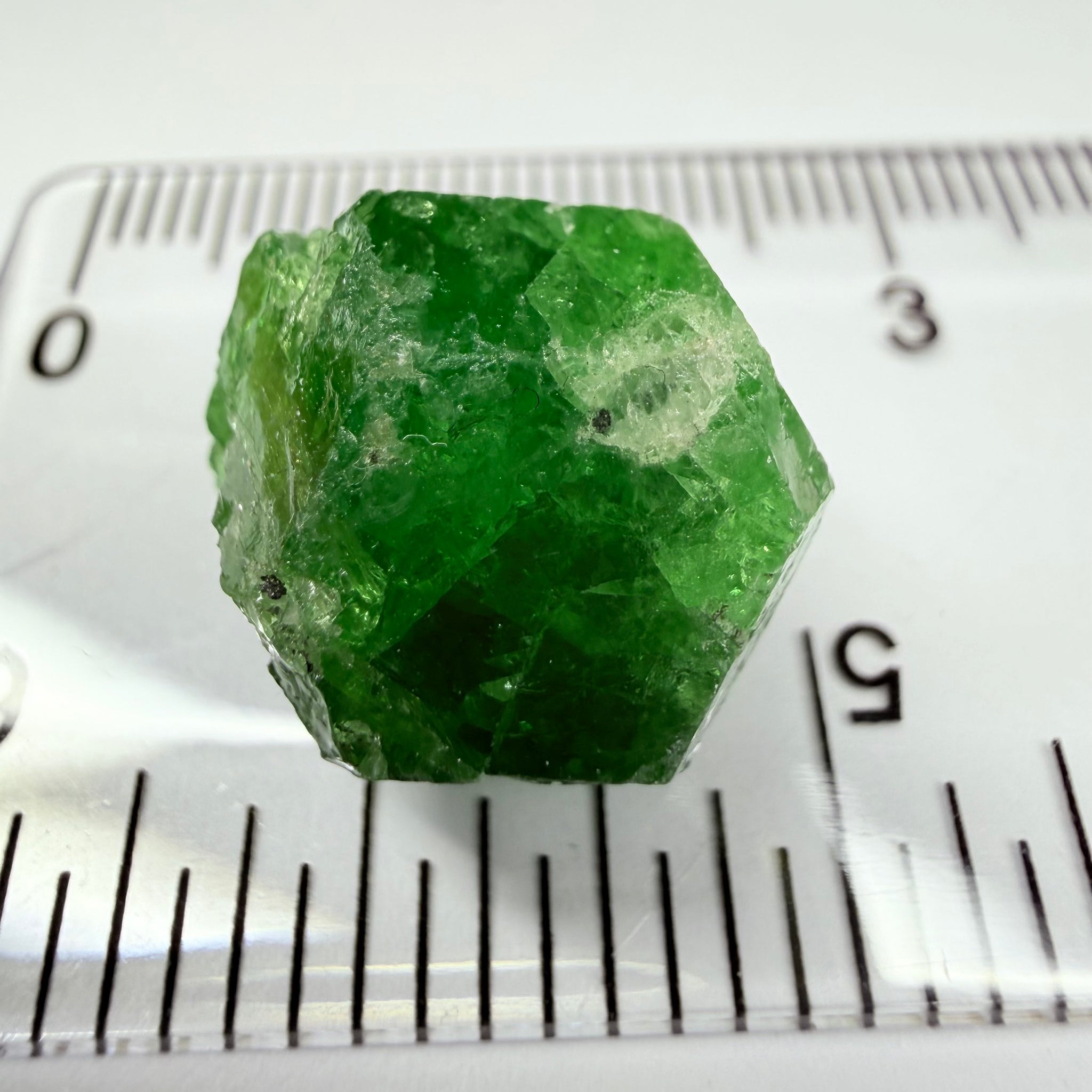 Tsavorite Garnet Crystal, 25.73ct, Merelani, Tanzania, Untreated Unheated