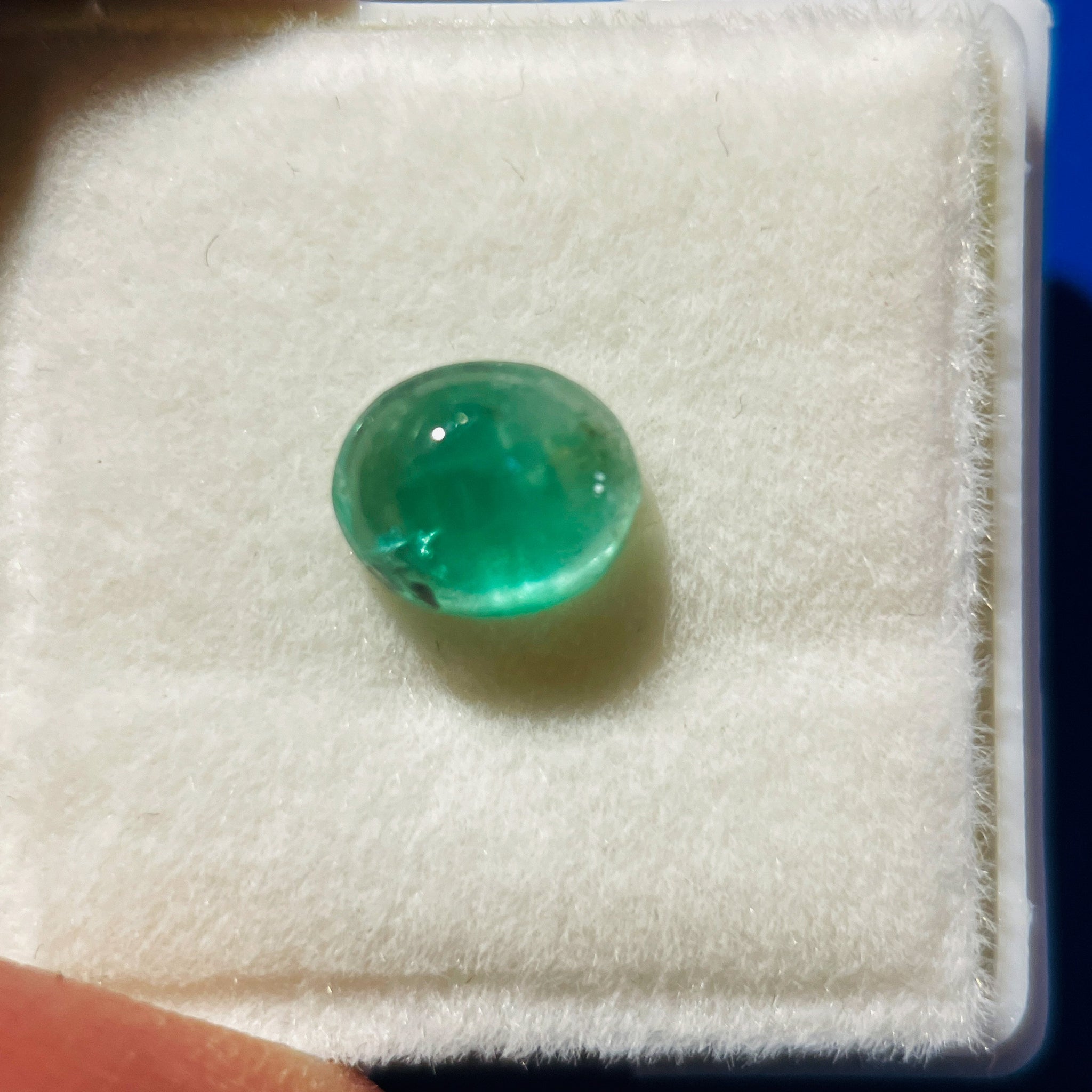 1.41Ct Emerald Tanzania. Untreated Unheated No Oil.