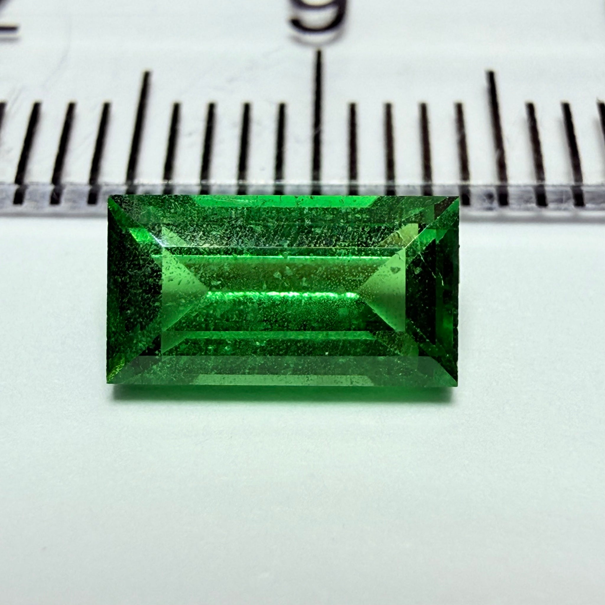 Tsavorite Garnet, 1.34ct, Tanzania, Untreated Unheated