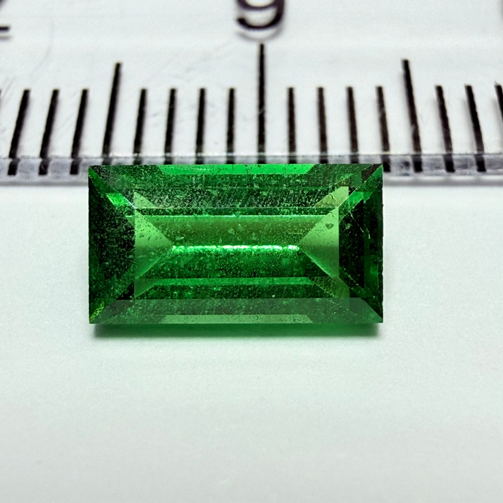 Tsavorite Garnet, 1.34ct, Tanzania, Untreated Unheated