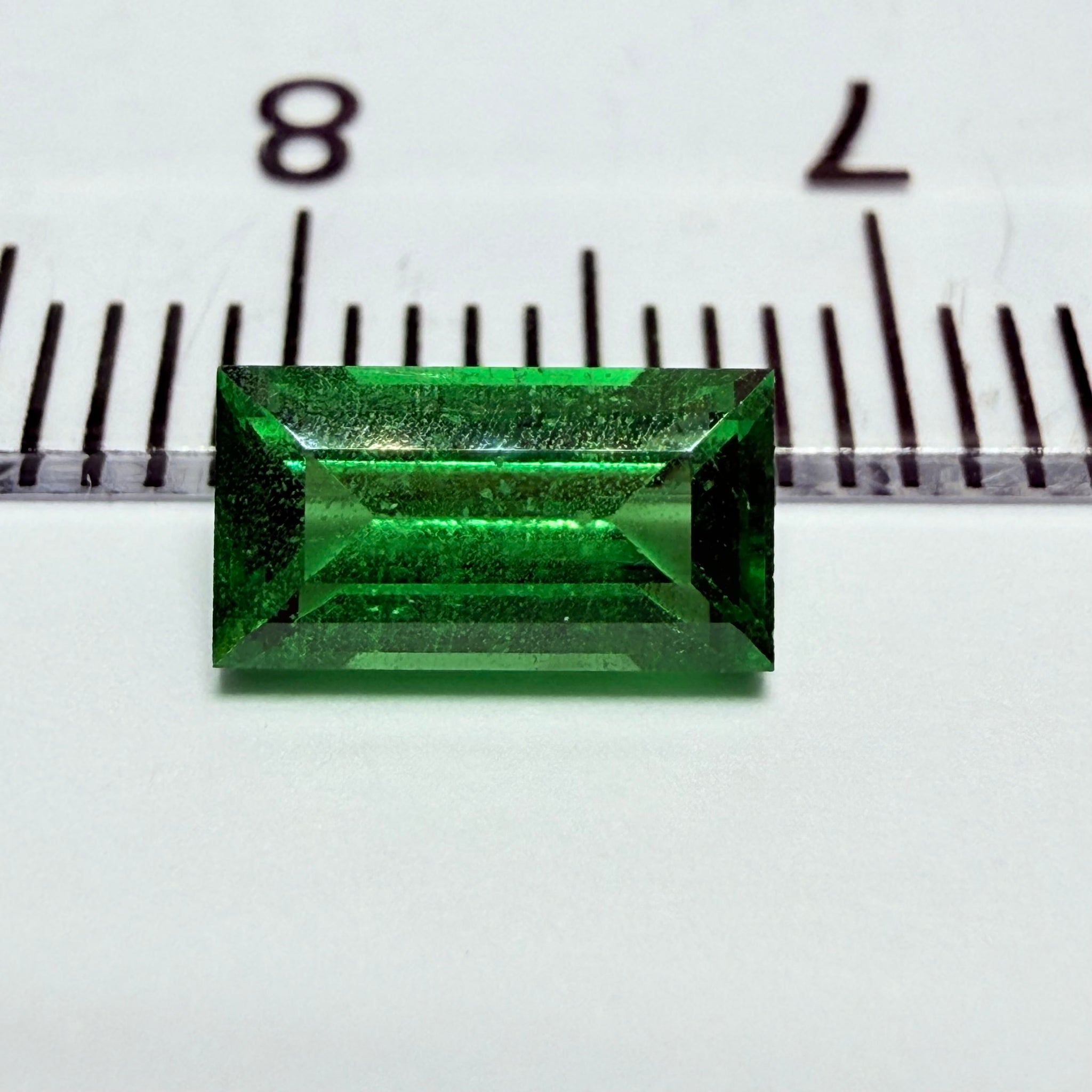 Tsavorite Garnet, 1.34ct, Tanzania, Untreated Unheated
