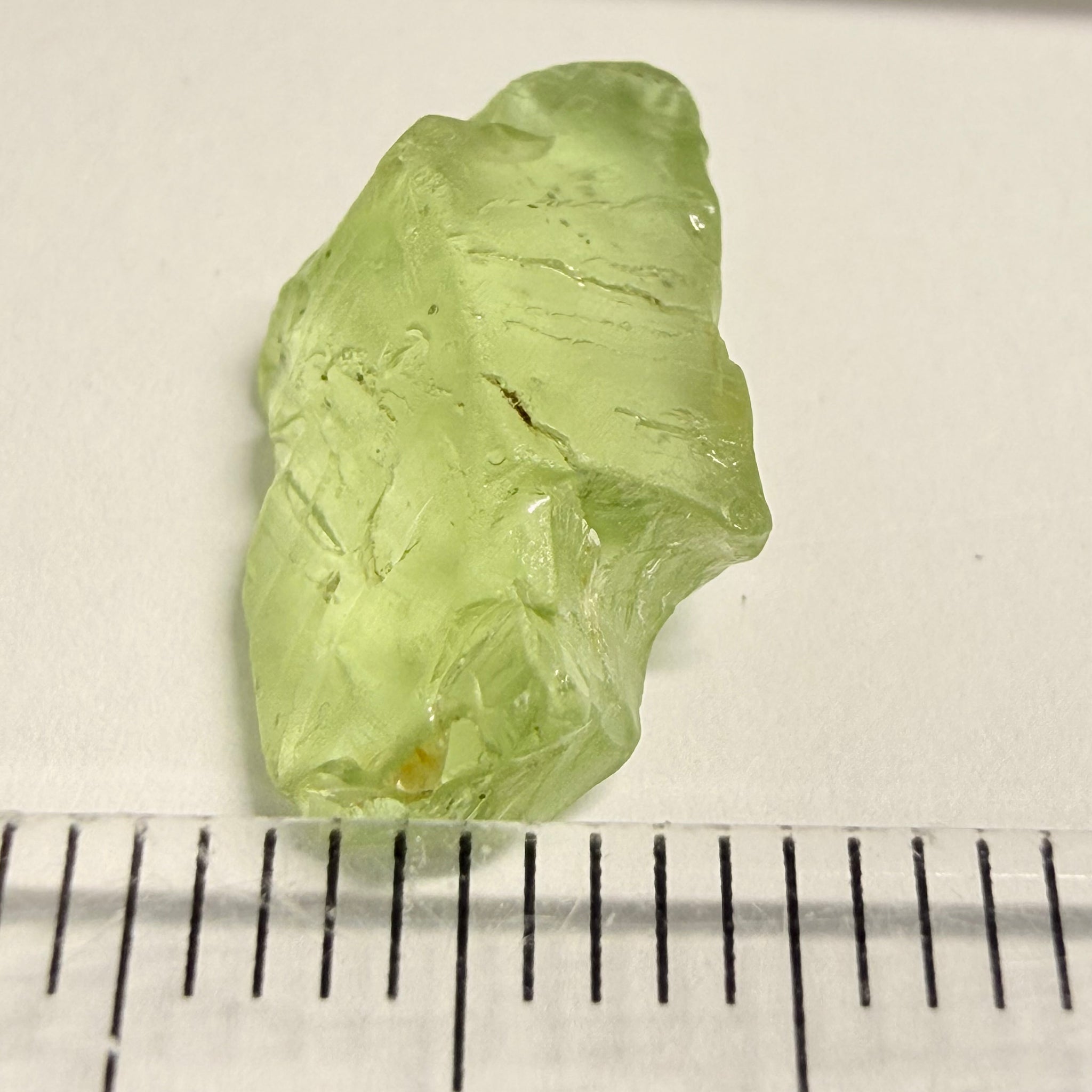 Tsavorite Garnet, 6.58ct, Kenya, Untreated Unheated, vs-vvs, sl inclusion on outside, light lime green colour