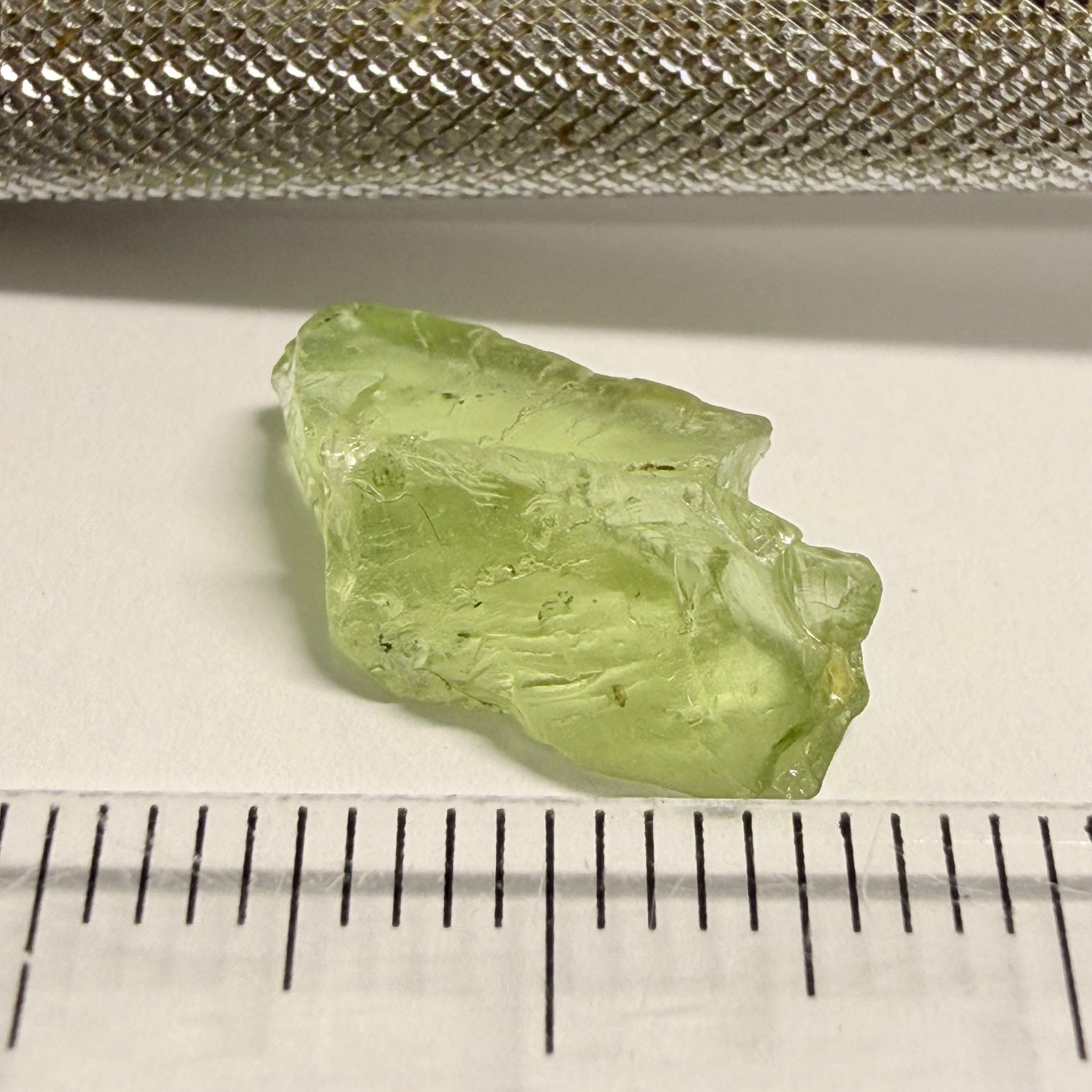 Tsavorite Garnet, 6.58ct, Kenya, Untreated Unheated, vs-vvs, sl inclusion on outside, light lime green colour