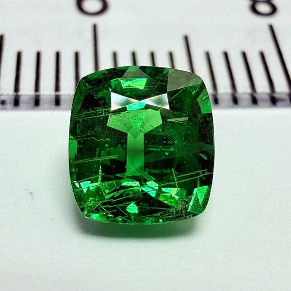 Tsavorite Garnet, 1.29ct, Tanzania, Untreated Unheated