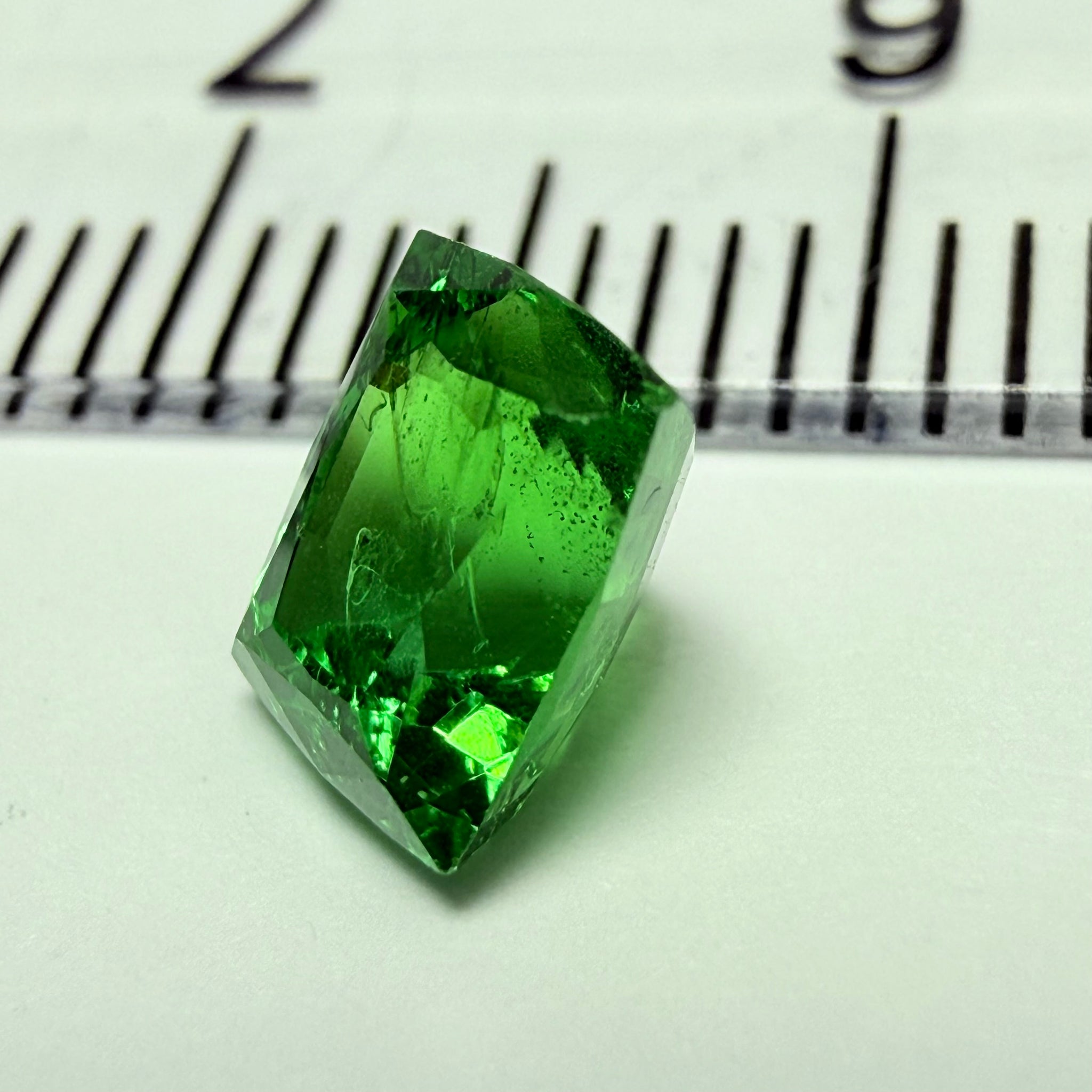 Tsavorite Garnet, 1.13ct, Tanzania, Untreated Unheated