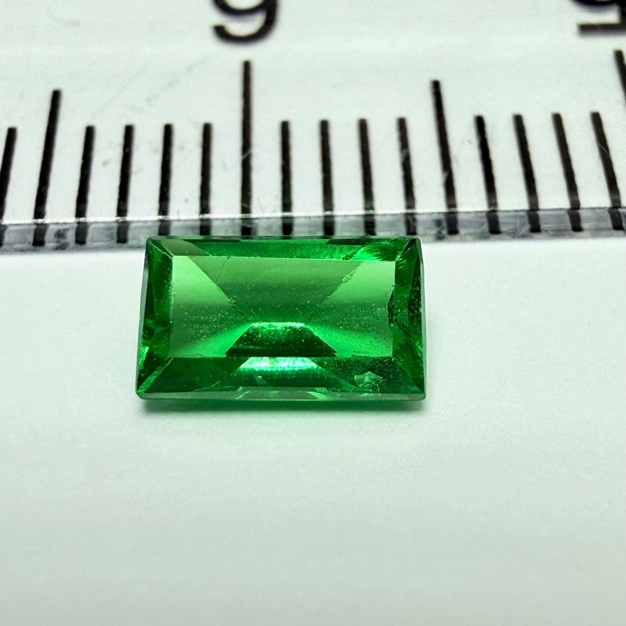 Tsavorite Garnet, 0.55ct, Tanzania, Untreated Unheated, native cut