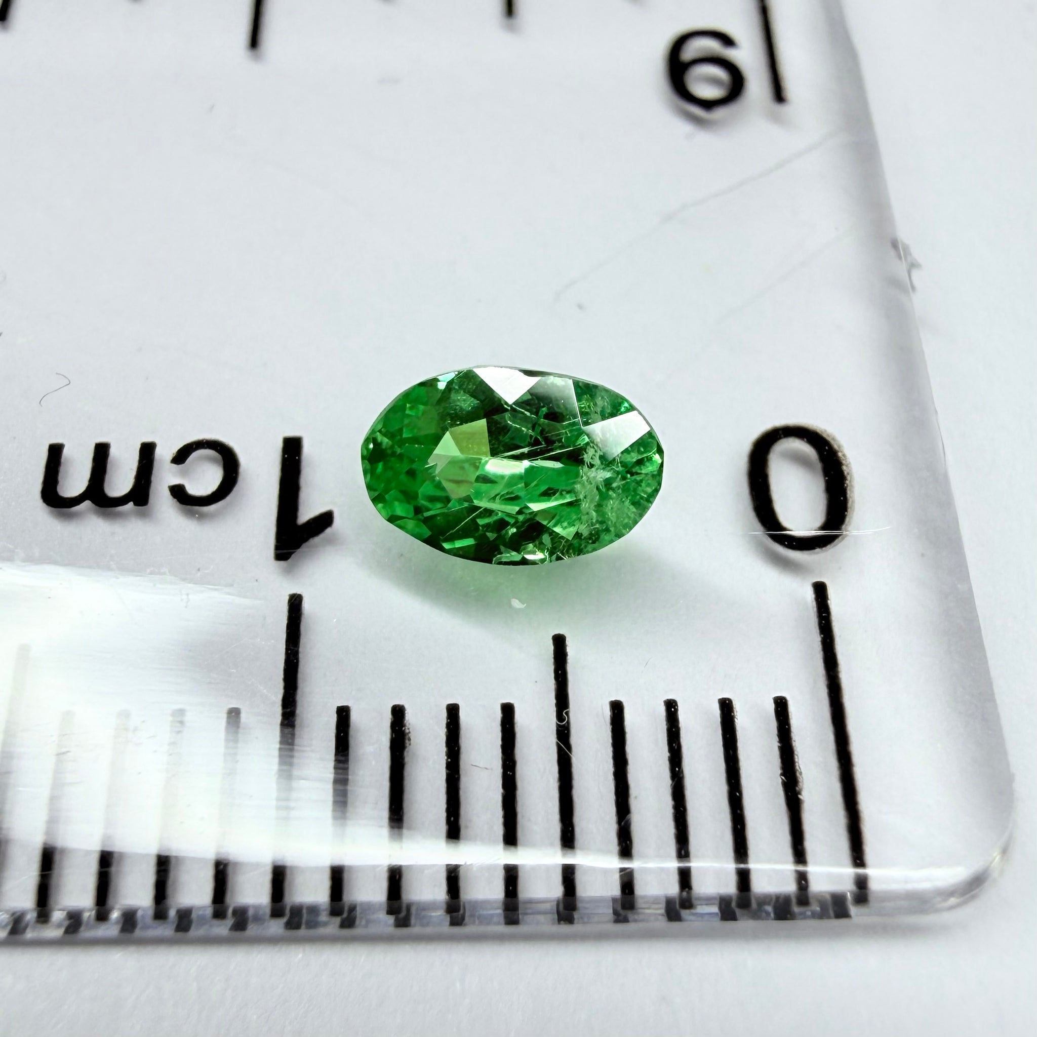 Tsavorite Garnet, 0.32ct, Tanzania, Untreated Unheated