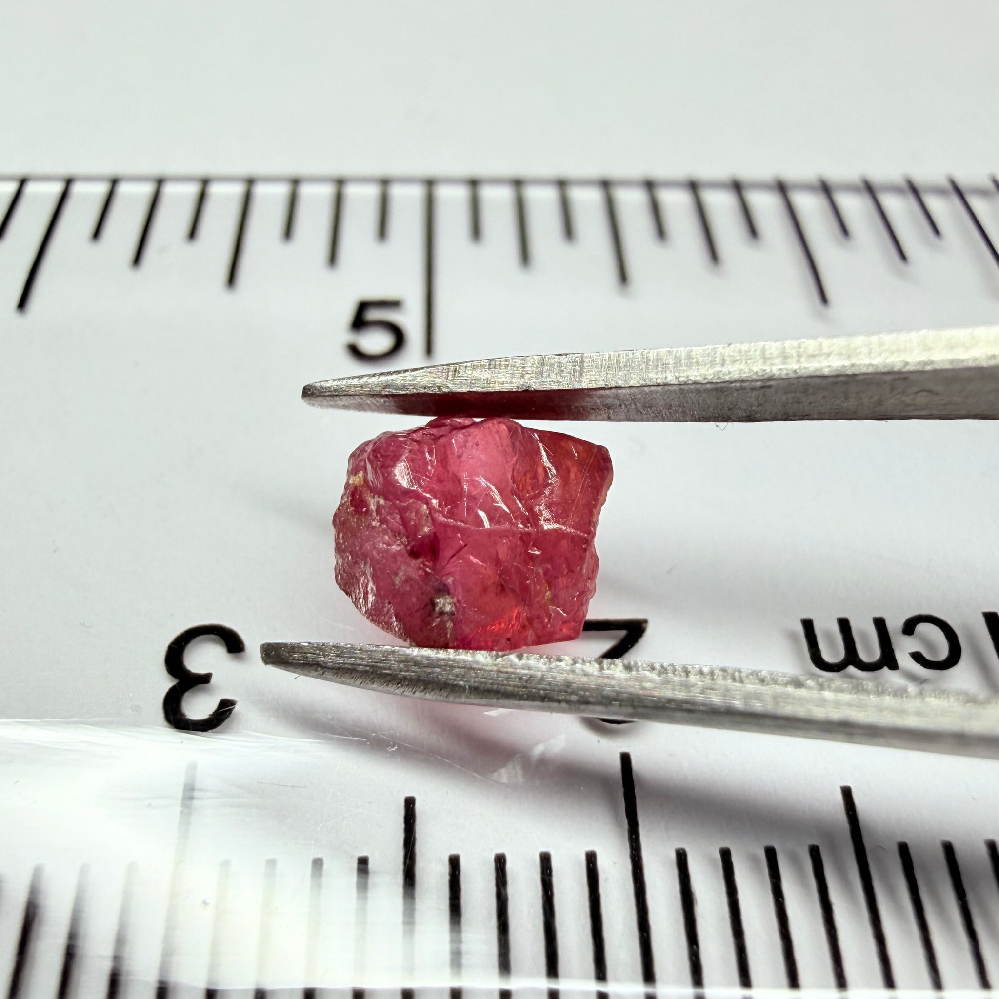 Winza Sapphire, 1.73ct, Winza, Tanzania, Untreated Unheated. Slightly included